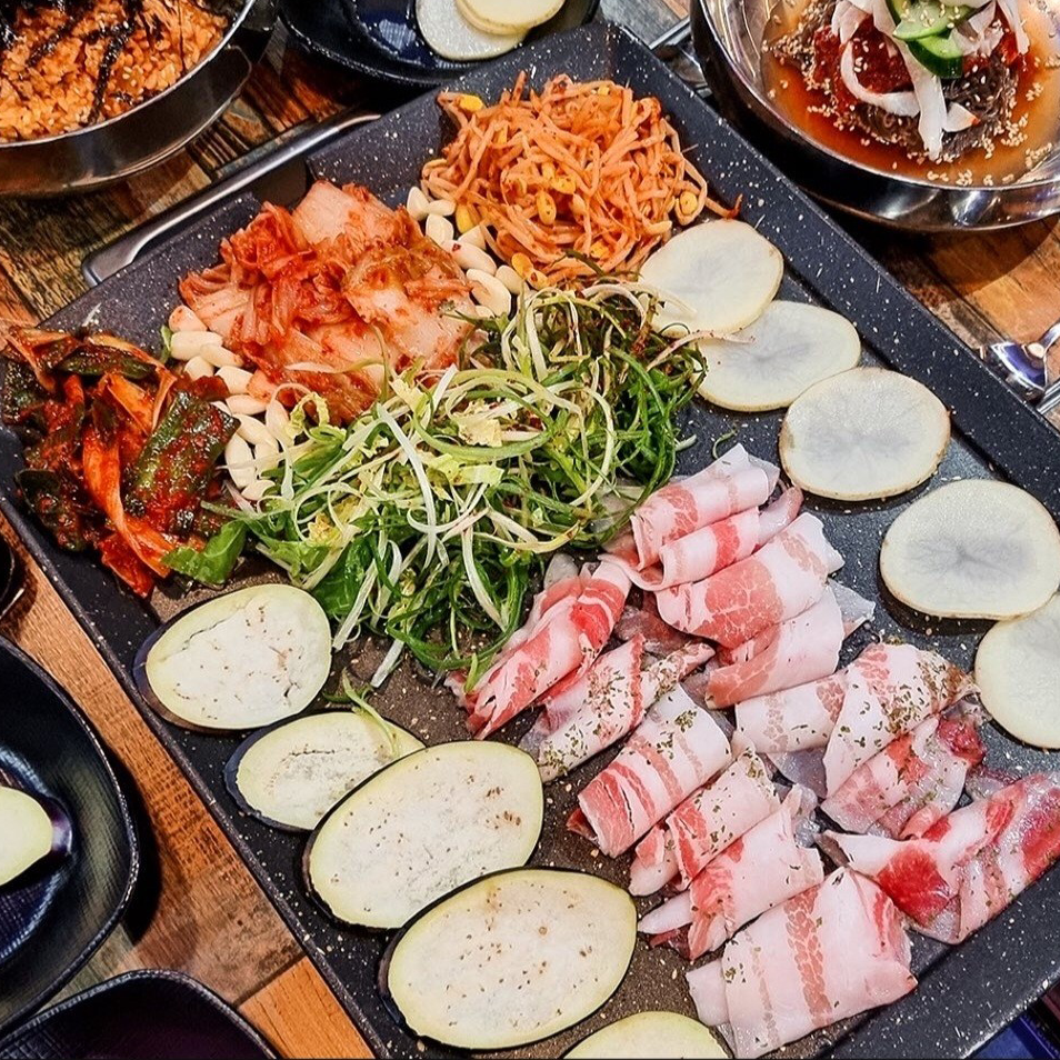 대패싸롱 화정점