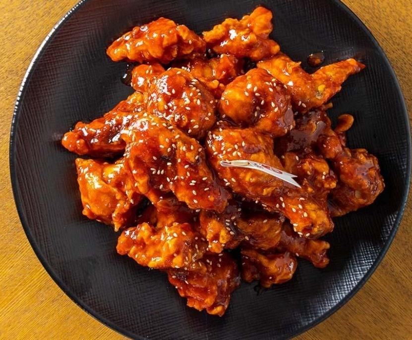 닭만공격 본점