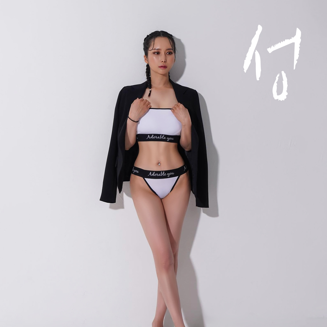 더라인성형외과 대표 이미지