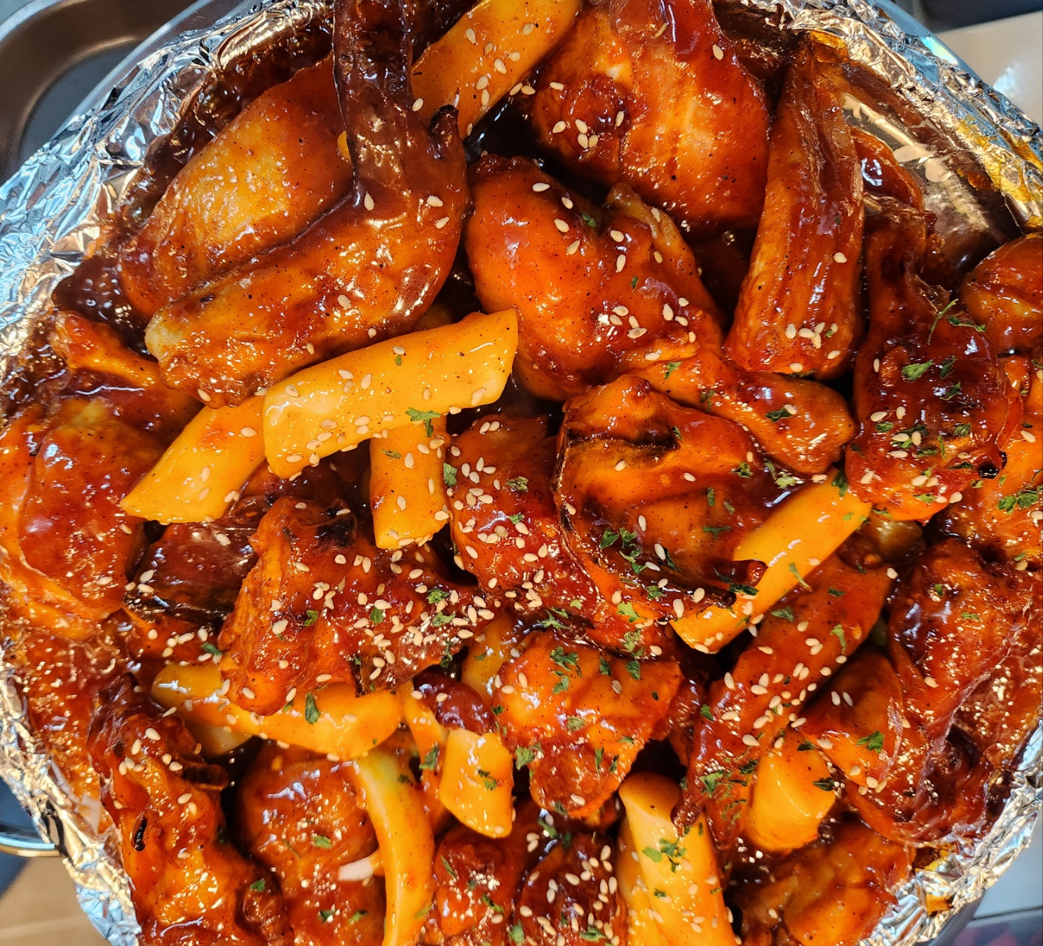 훌랄라참숯바베큐치킨 두정점