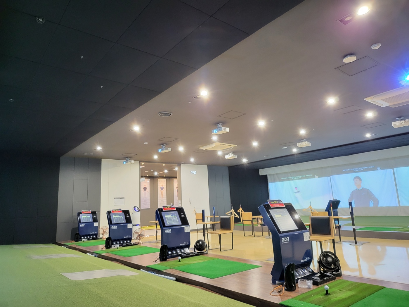 GDR아카데미 부산 부암점 대표 이미지