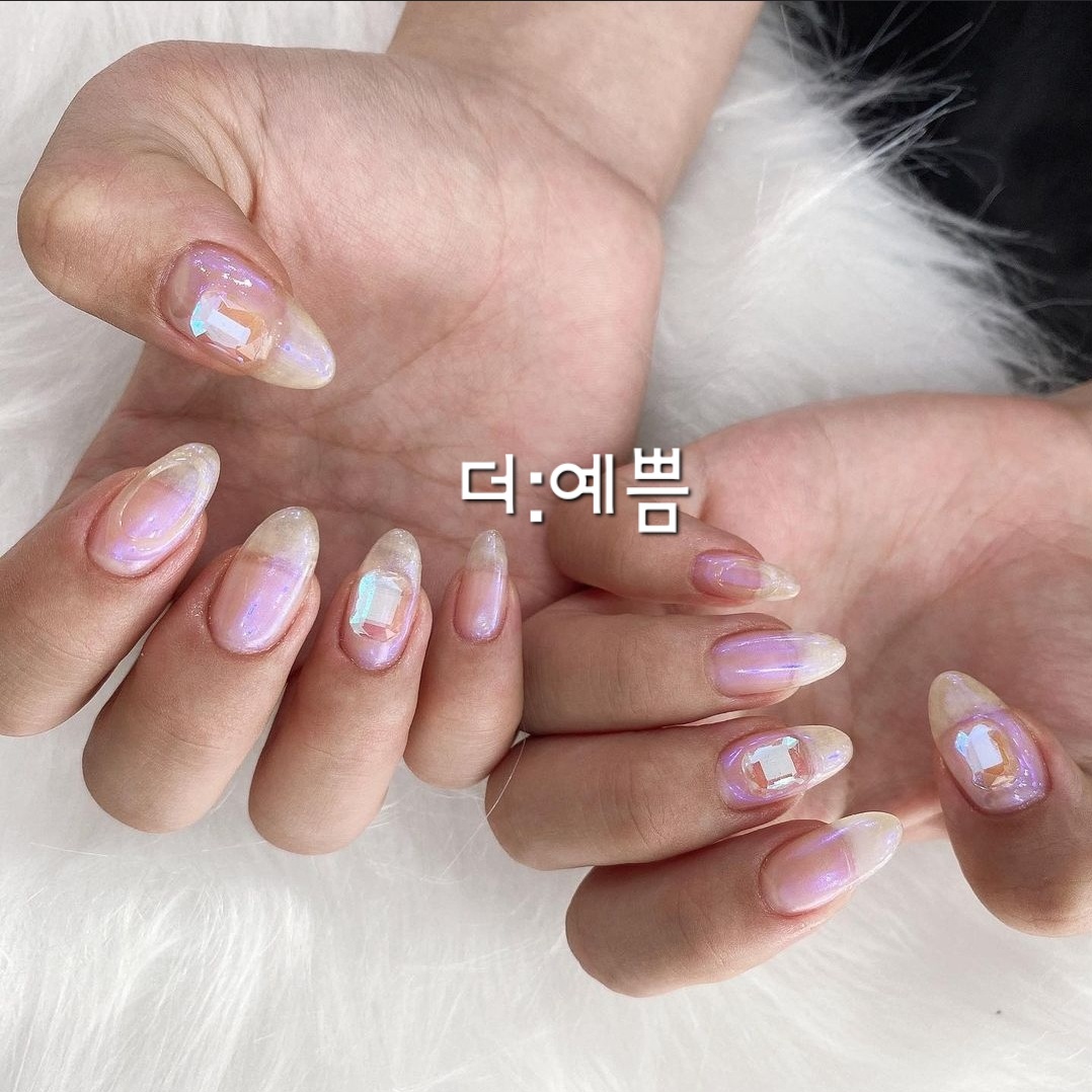 더예쁨 네일