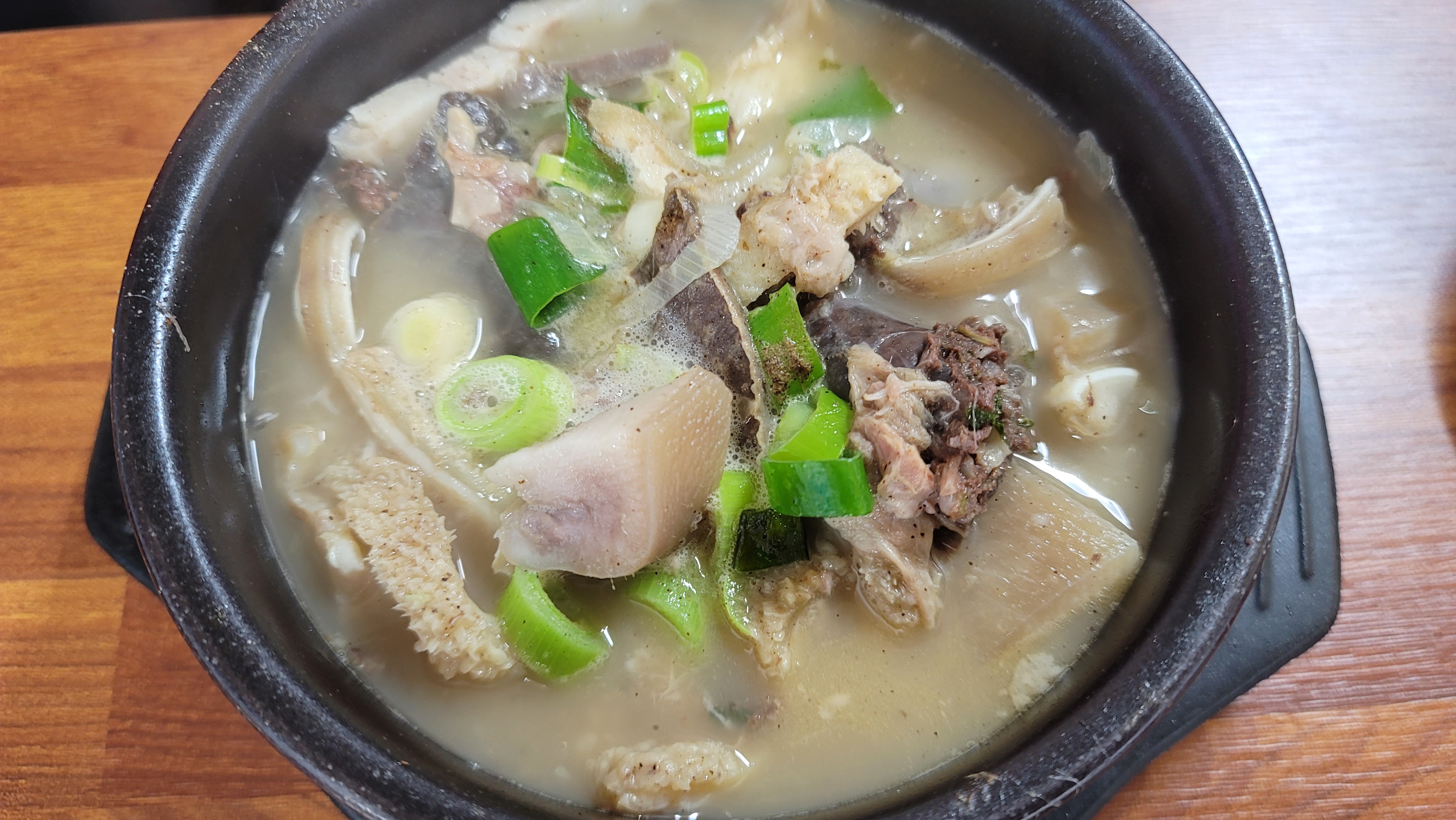 동남식당