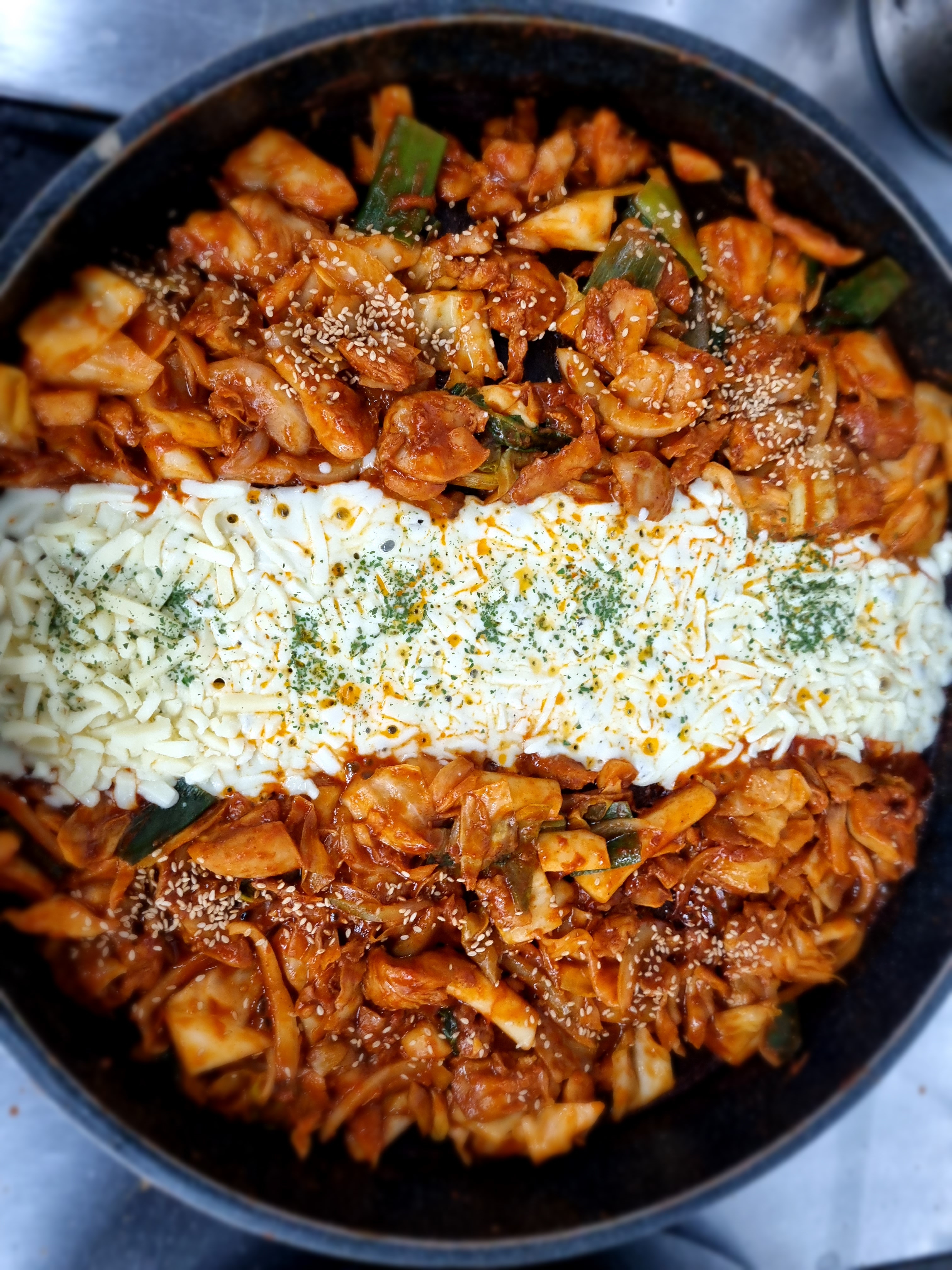 더더치즈닭갈비 본점