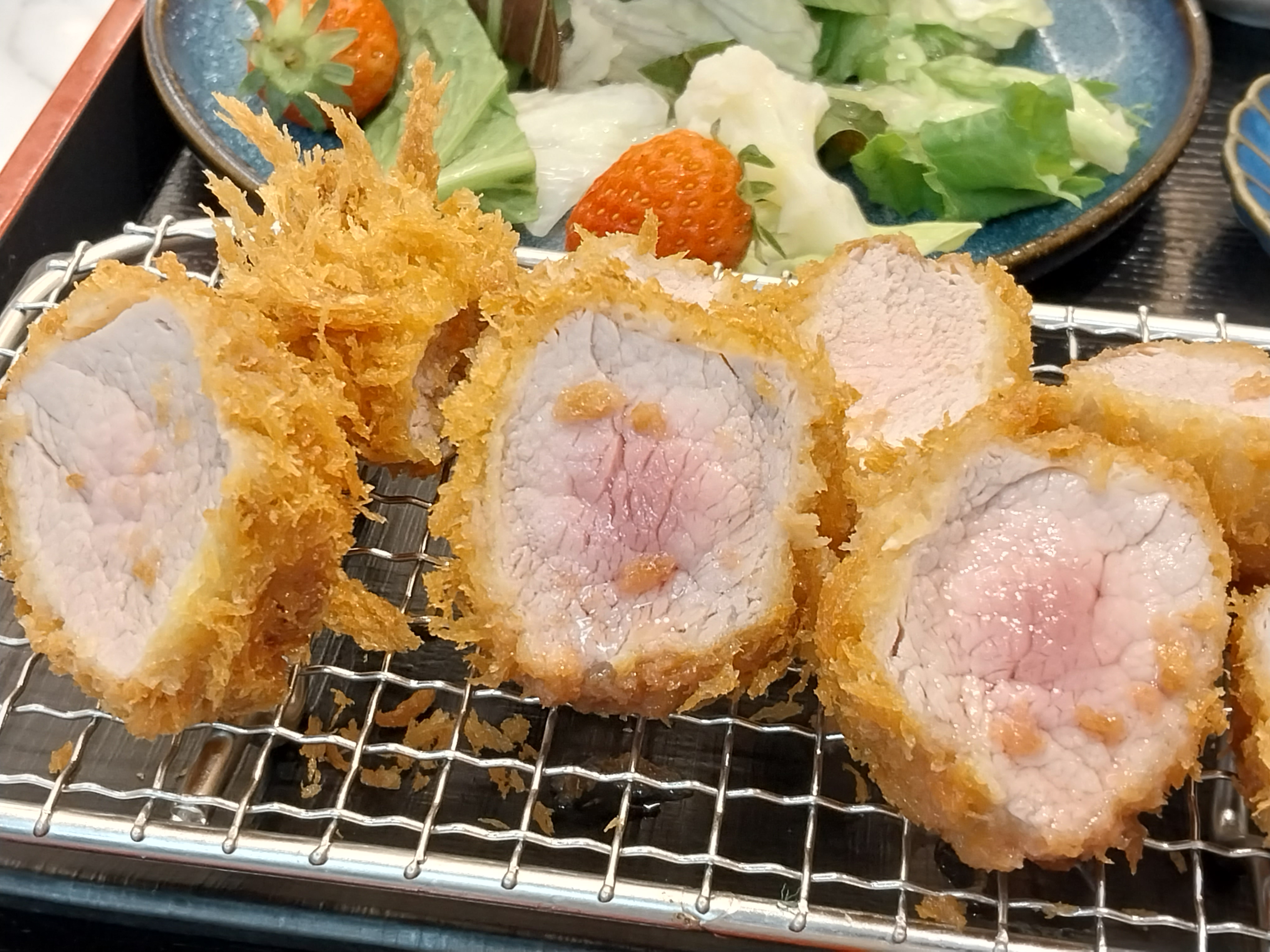 송호성 돈카츠