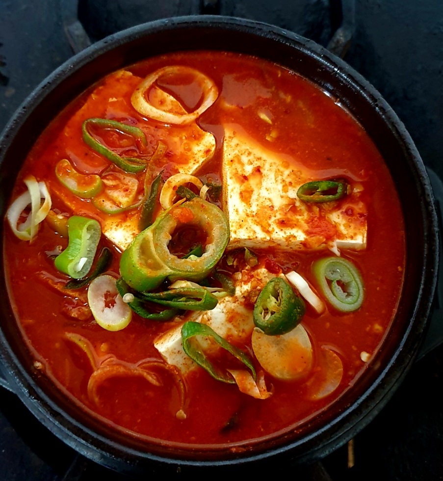 천지식당