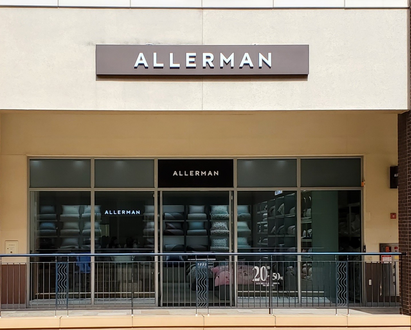 알레르망 롯데프리미엄아울렛 김해점