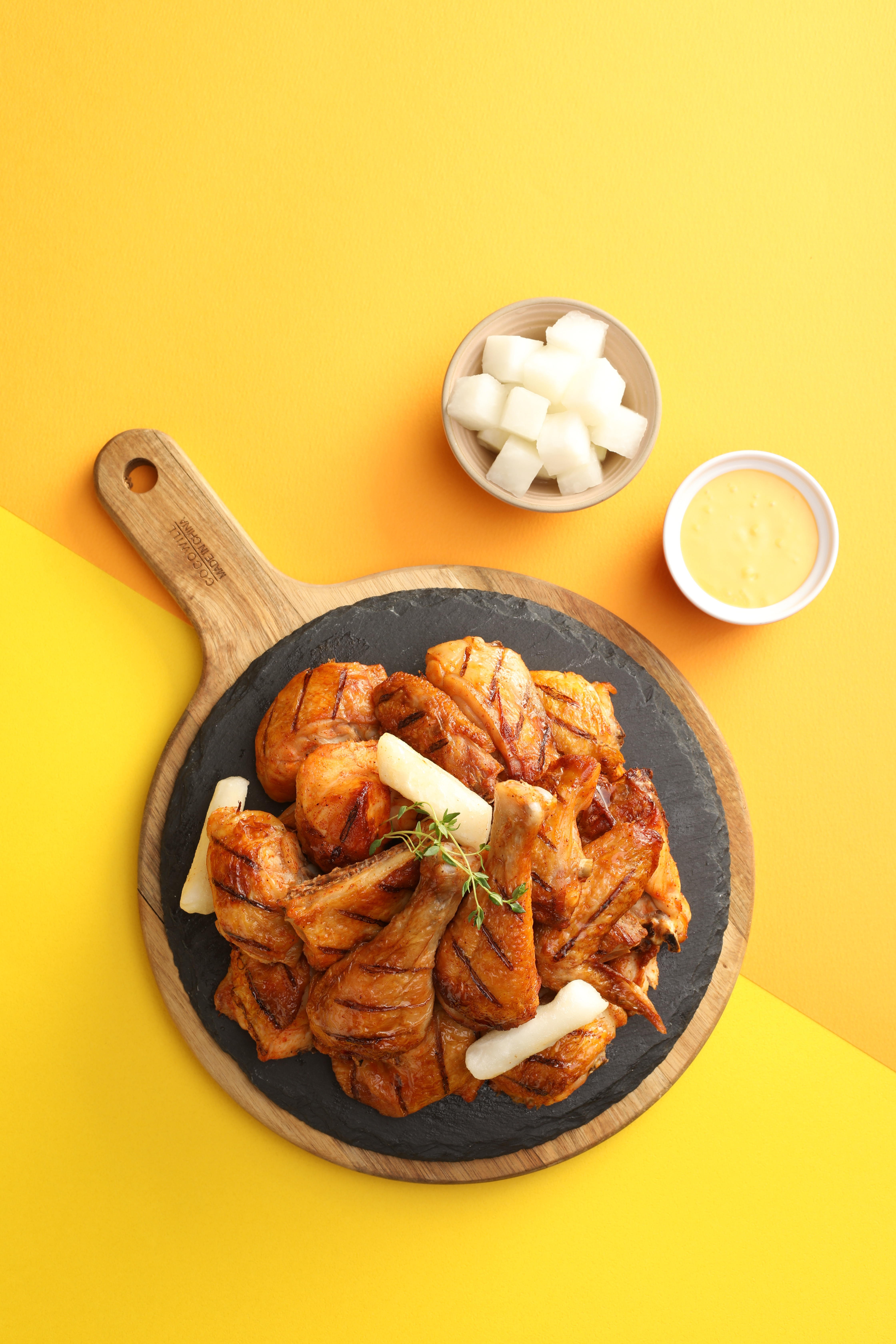 오븐숯불민족 두마리치킨 군자점