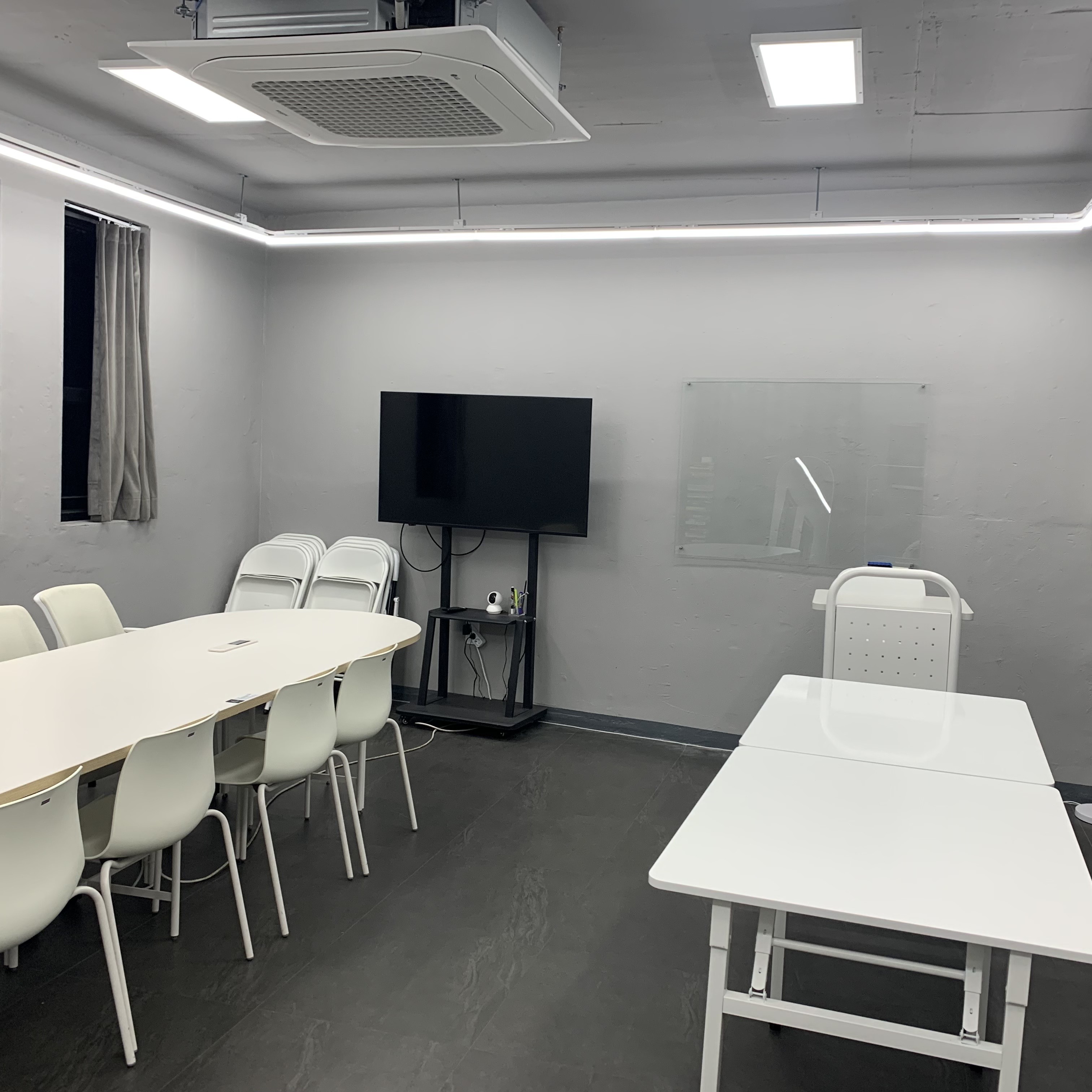 모임공간&스터디룸 돈버는아지트 modern