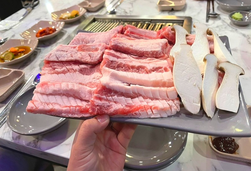 육정가