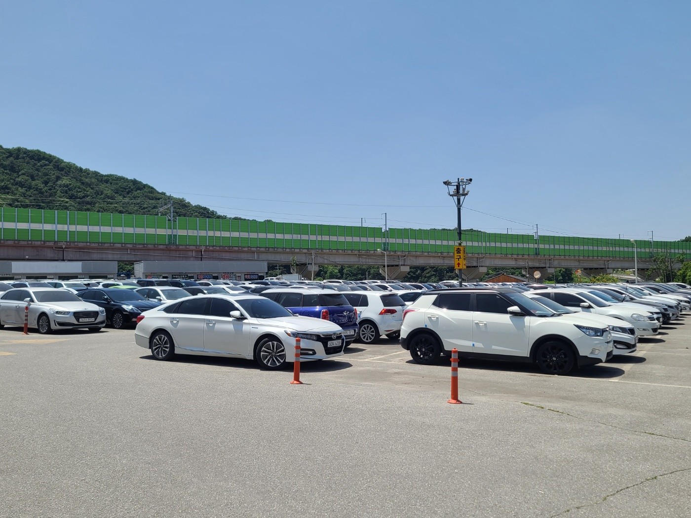차차차모터스