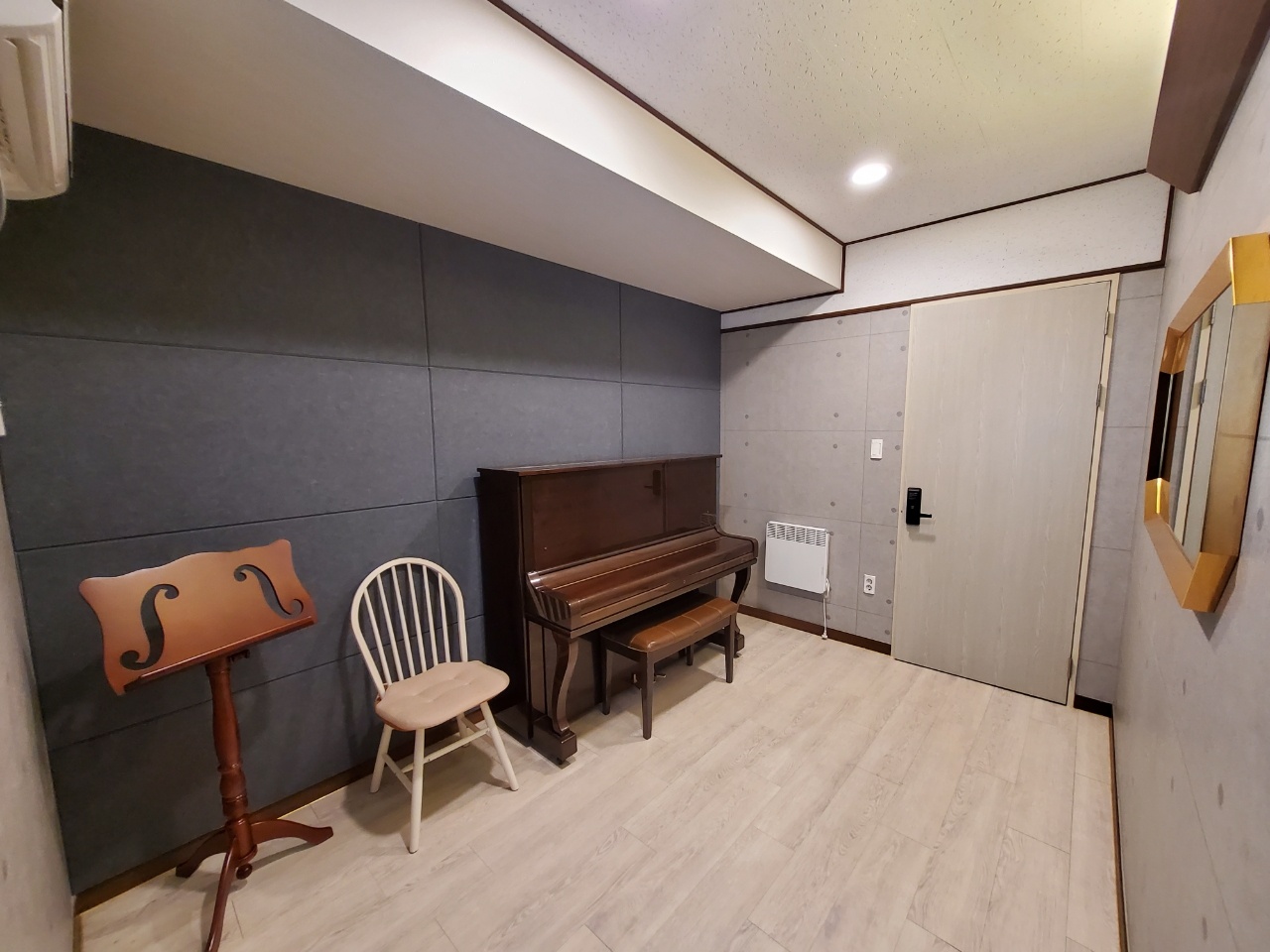 1번째 스튜디오 사진