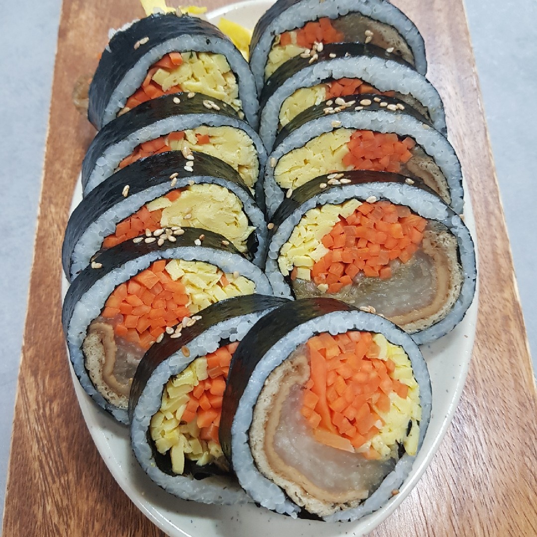 엄지척 떡볶이 꼬마김밥