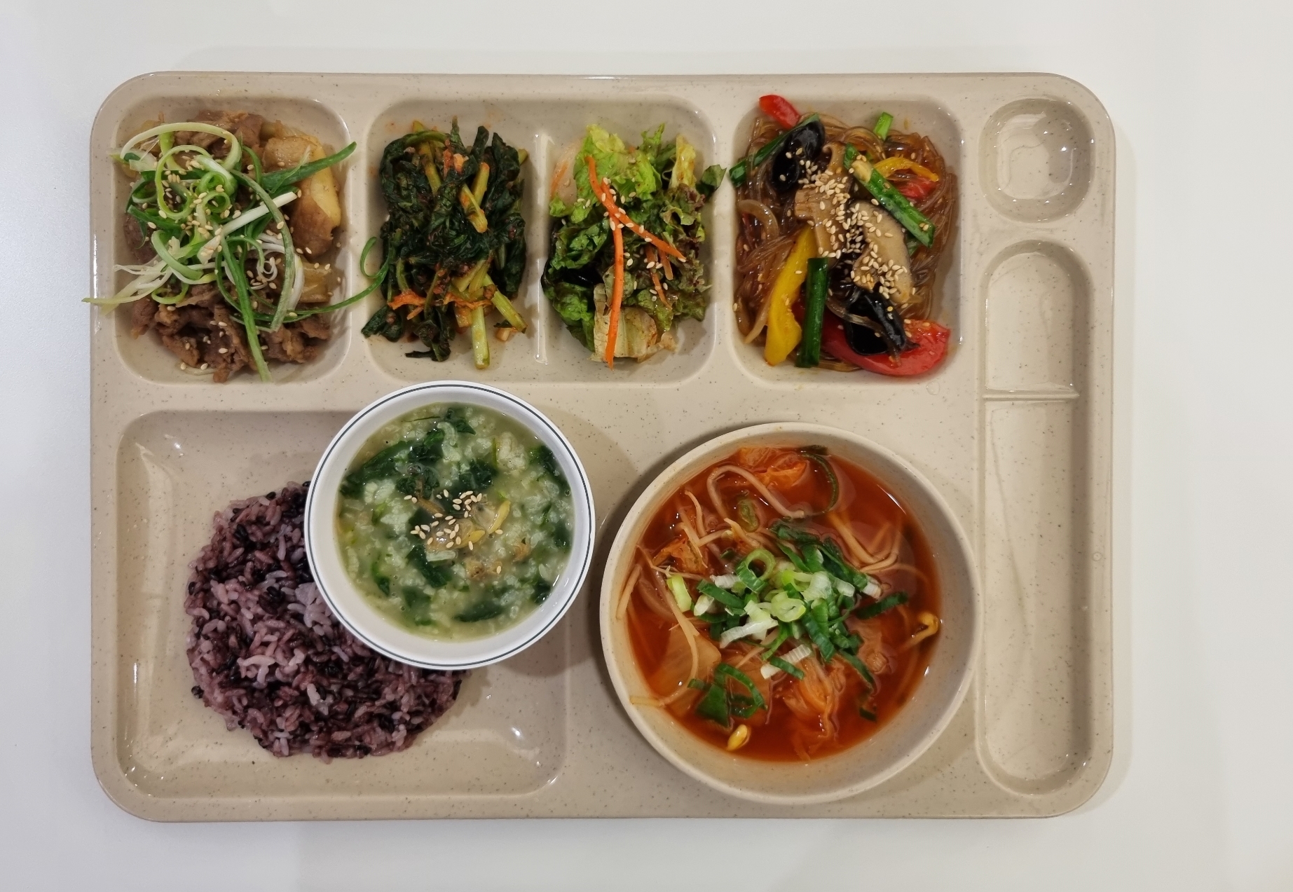 신세계푸드 큰길타워 정반식당