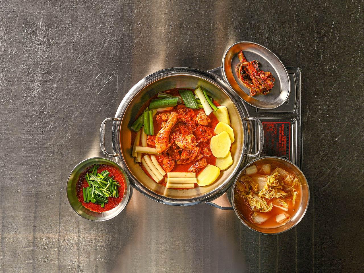네이버 플레이스 마드레닭한마리 : 네이버