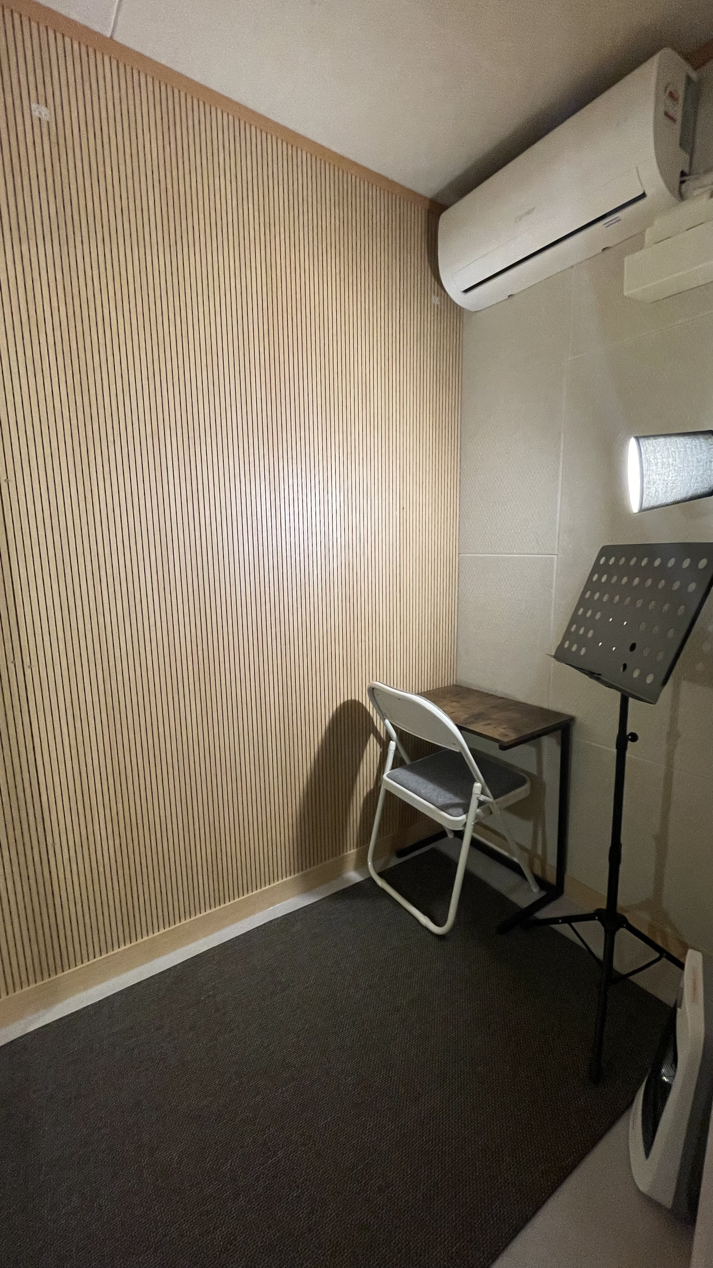 5번째 스튜디오 사진