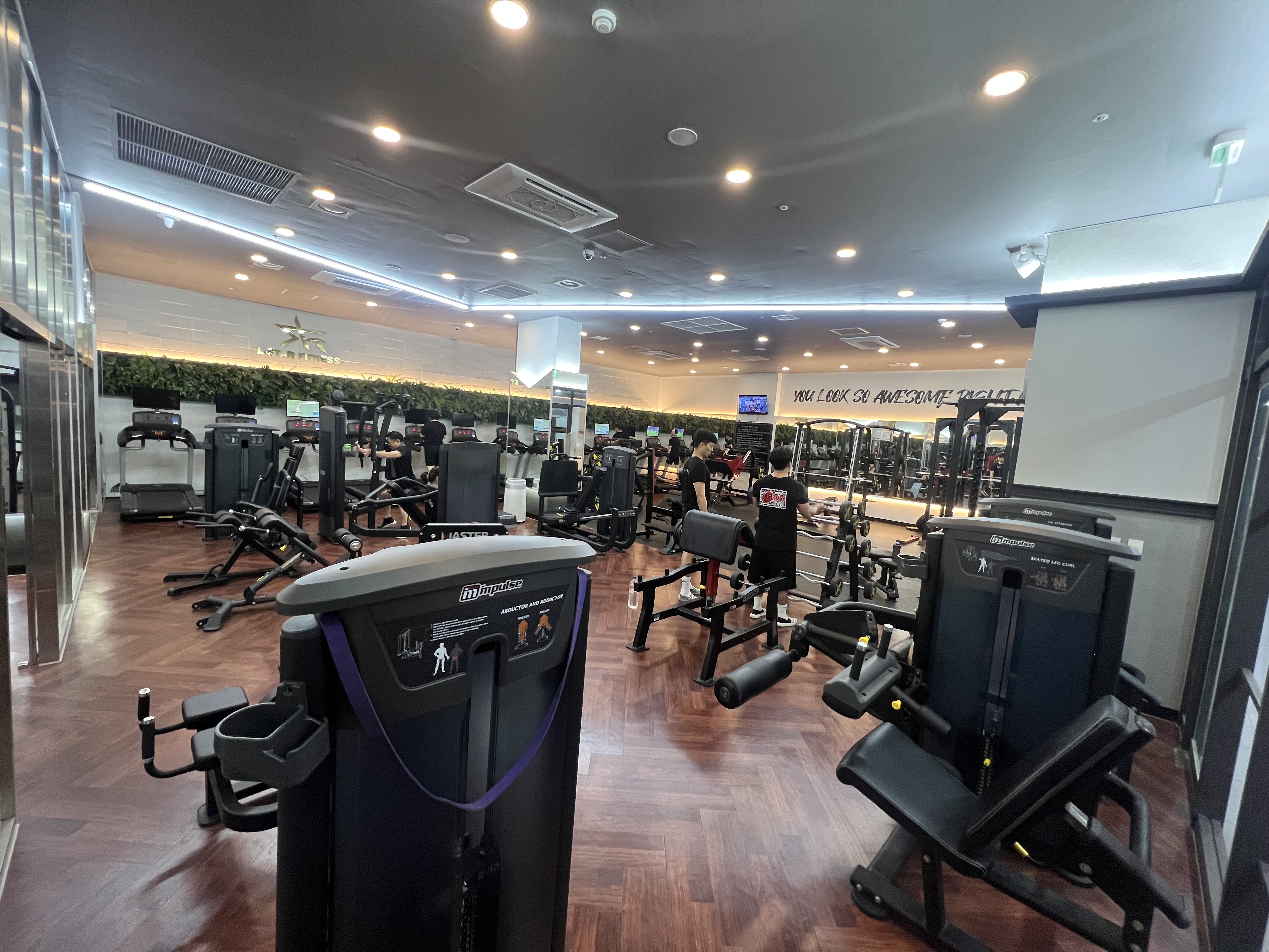 아크로짐 마곡점 헬스&PT&골프&사우나