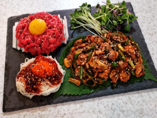 육회먹은꼬막 & 반반비빔밥 고양삼송점