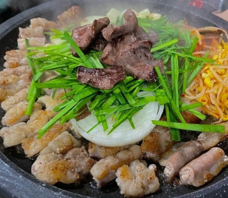 황소곱창구이