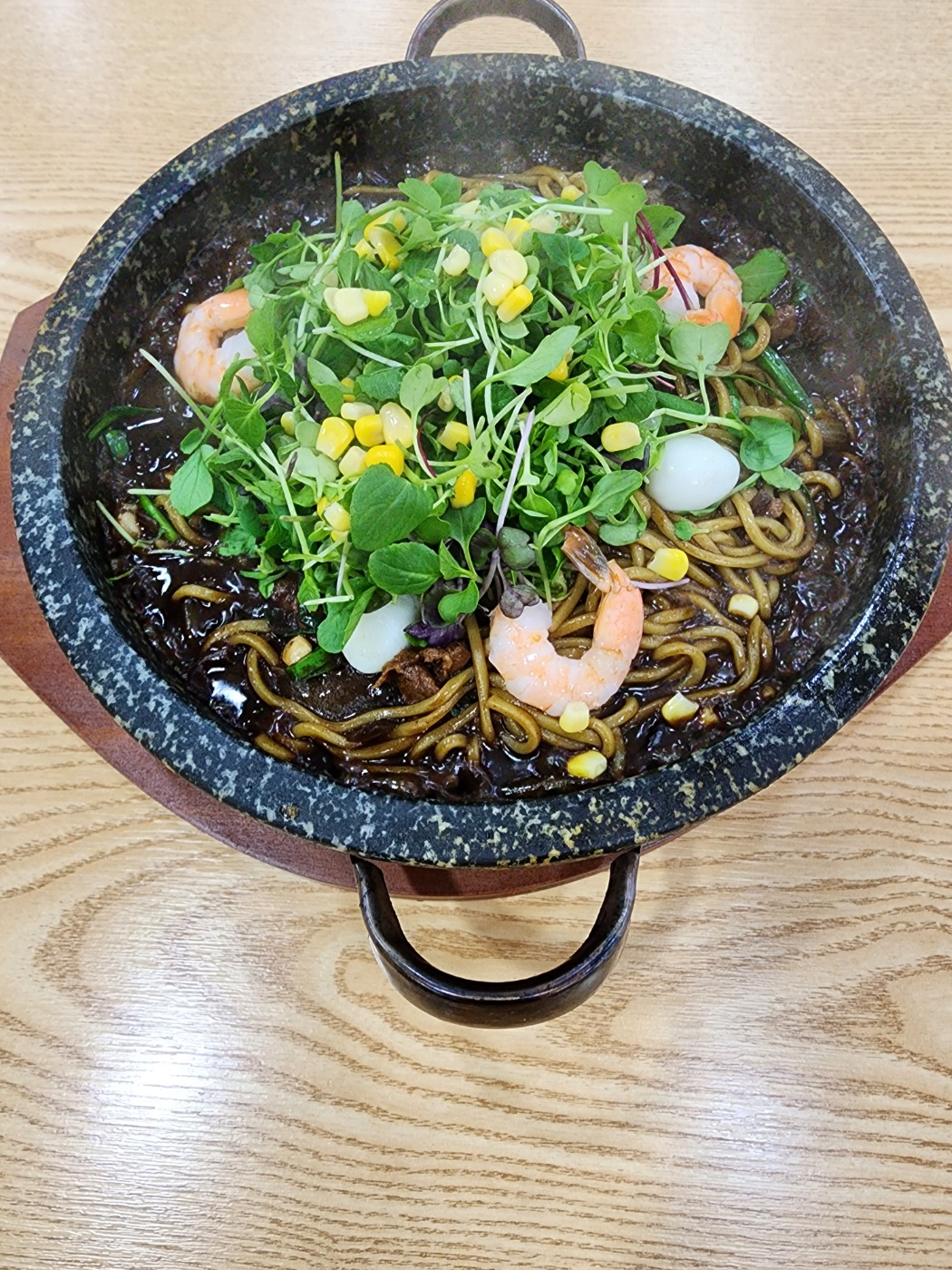 강변돌짜장짬뽕