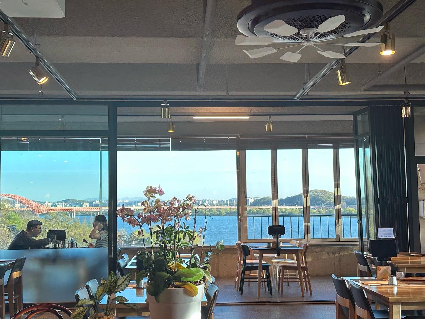 행주만리 내부 또는 관련 모습