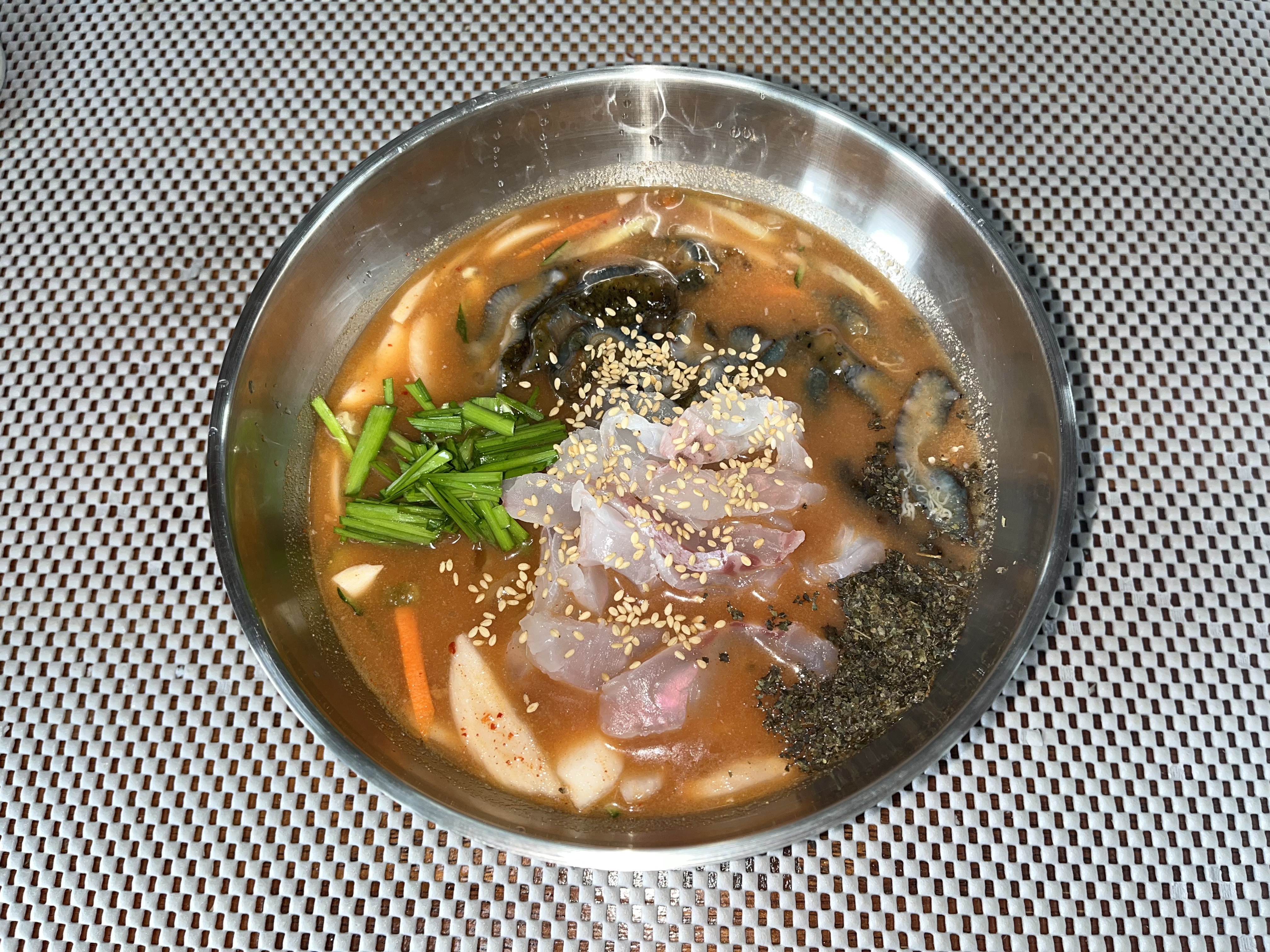 회뜨는집