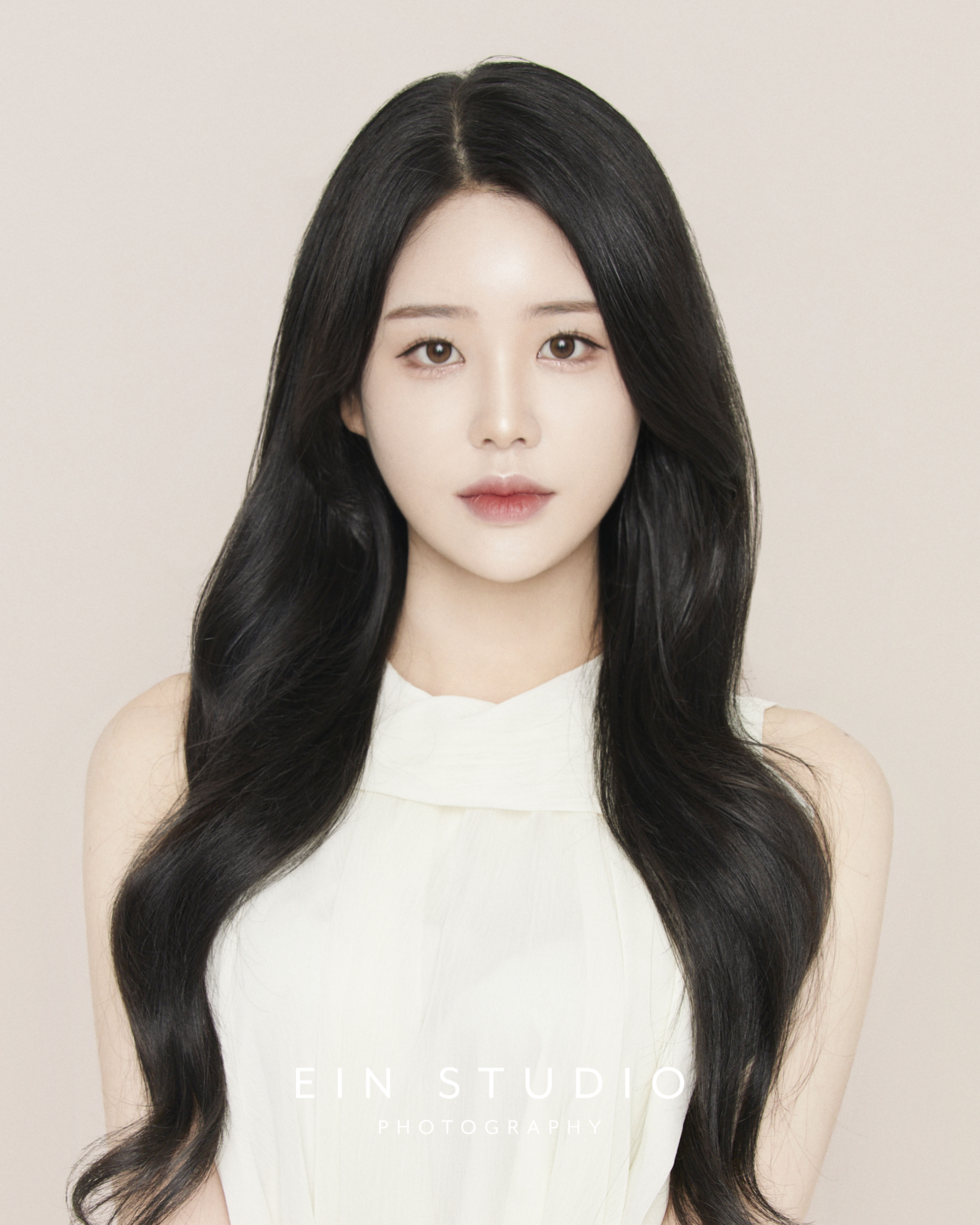 아인스튜디오