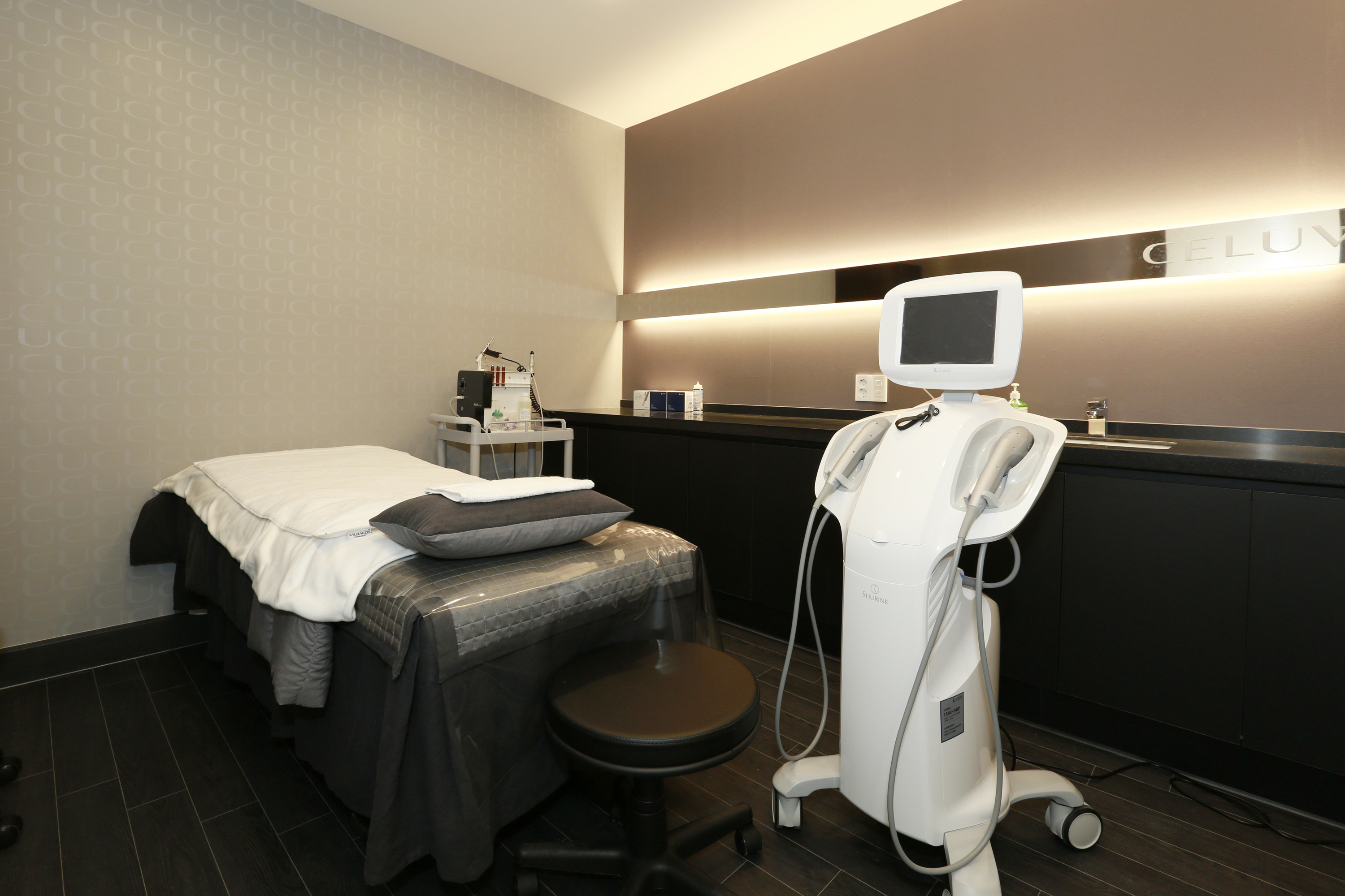 셀럽성형외과의원 대표 이미지