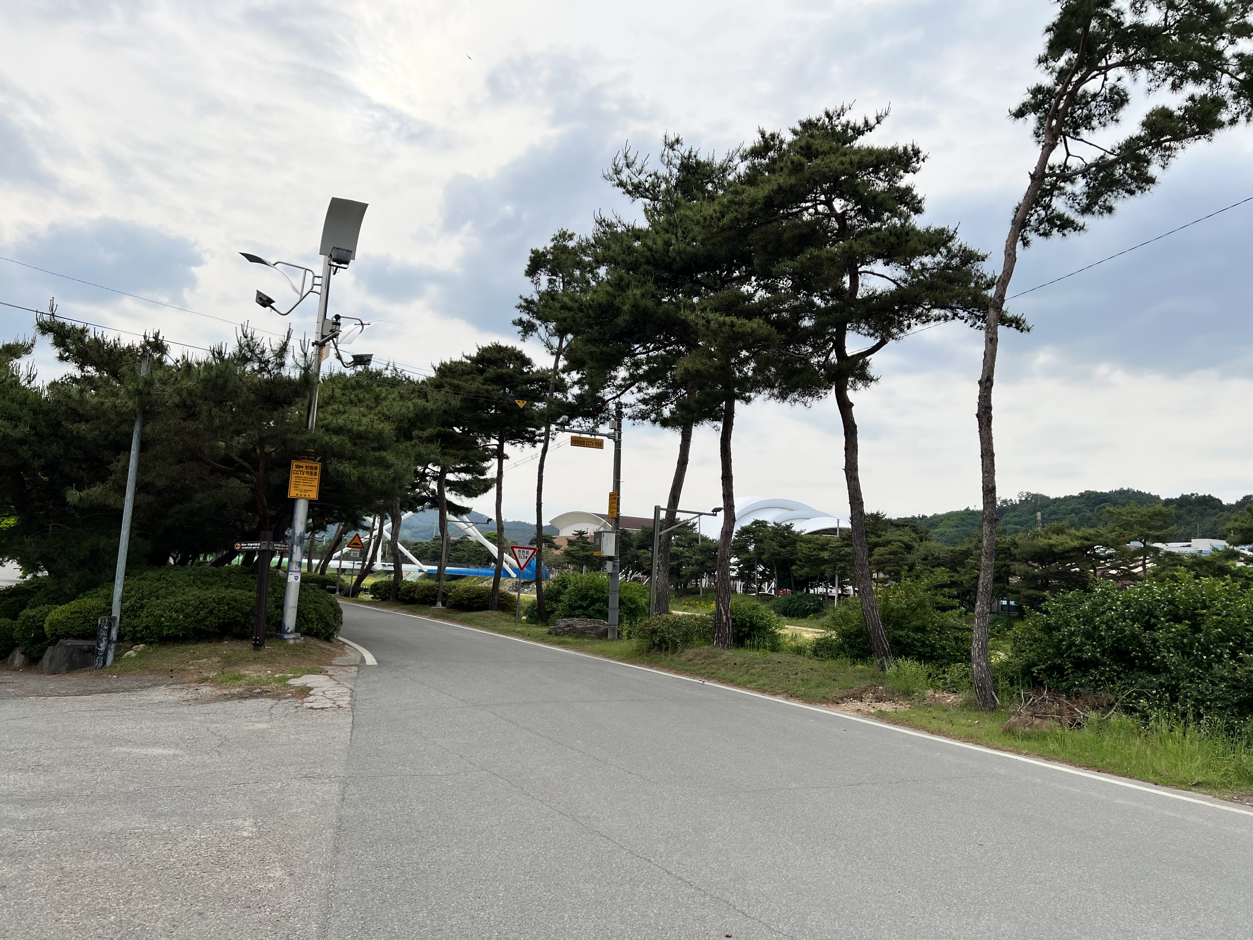 카페제이앤에스 대표 이미지