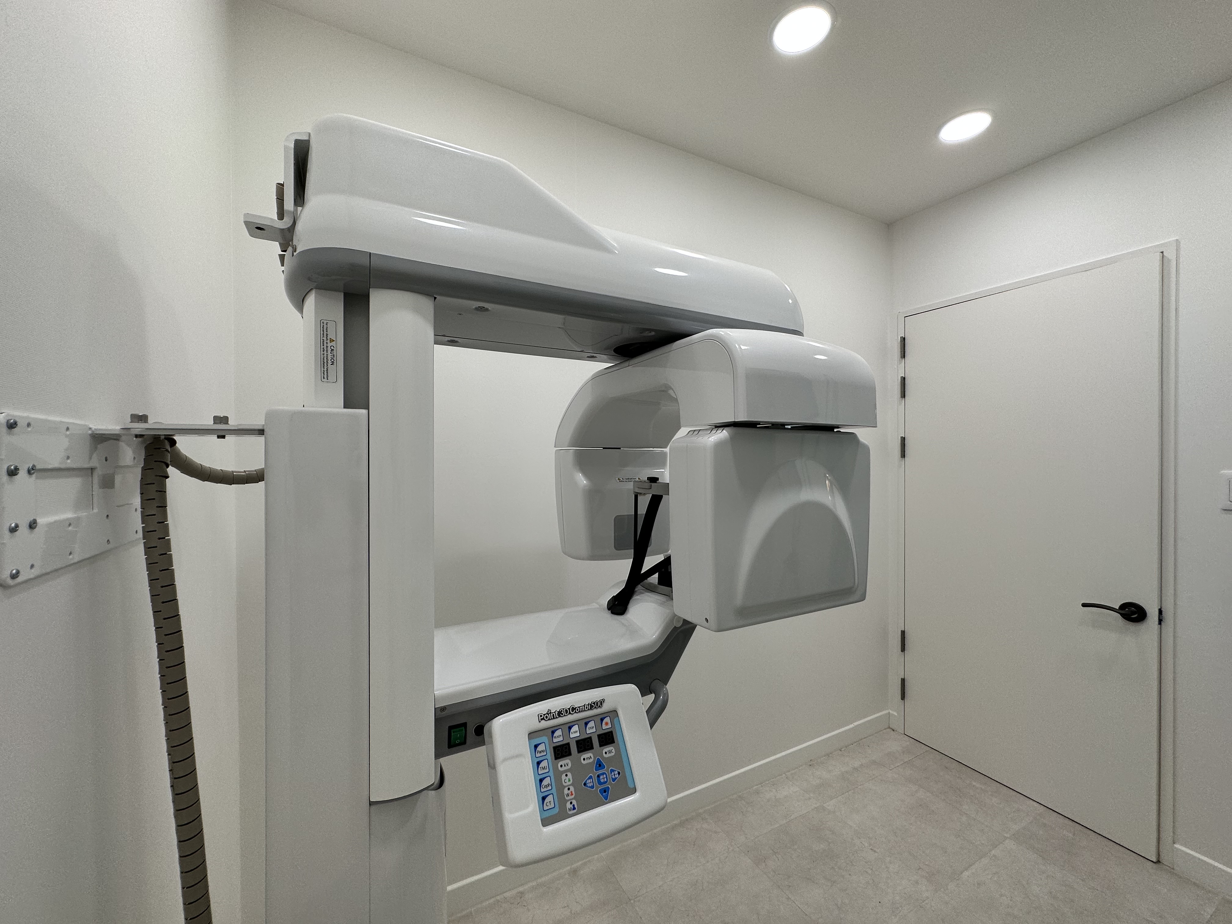 화이트e치과의원 대표 이미지