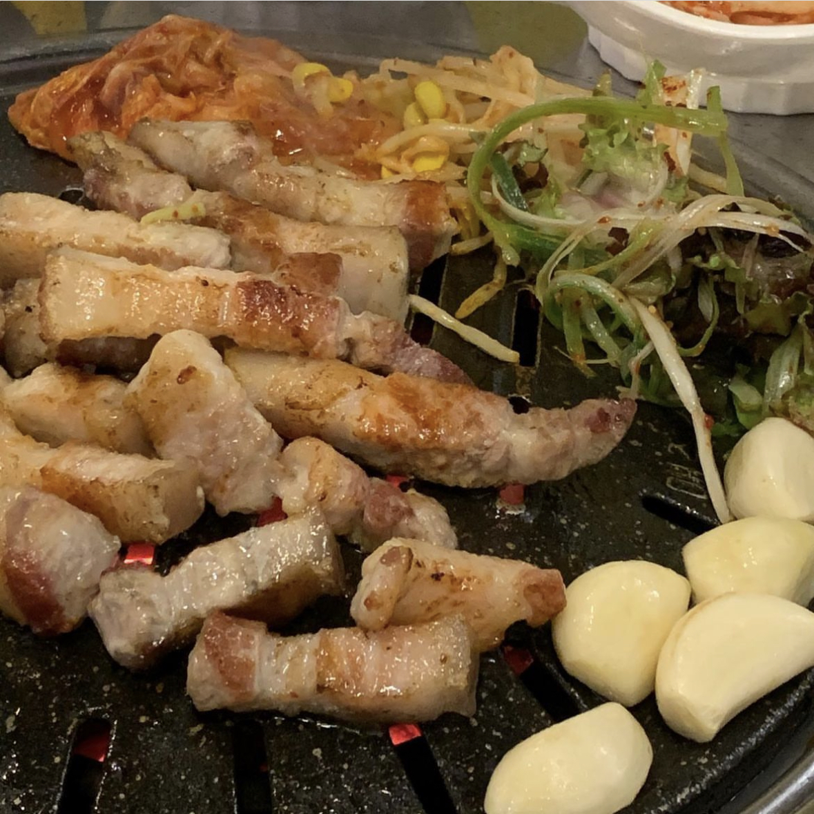 괘법동 그 집 사상점