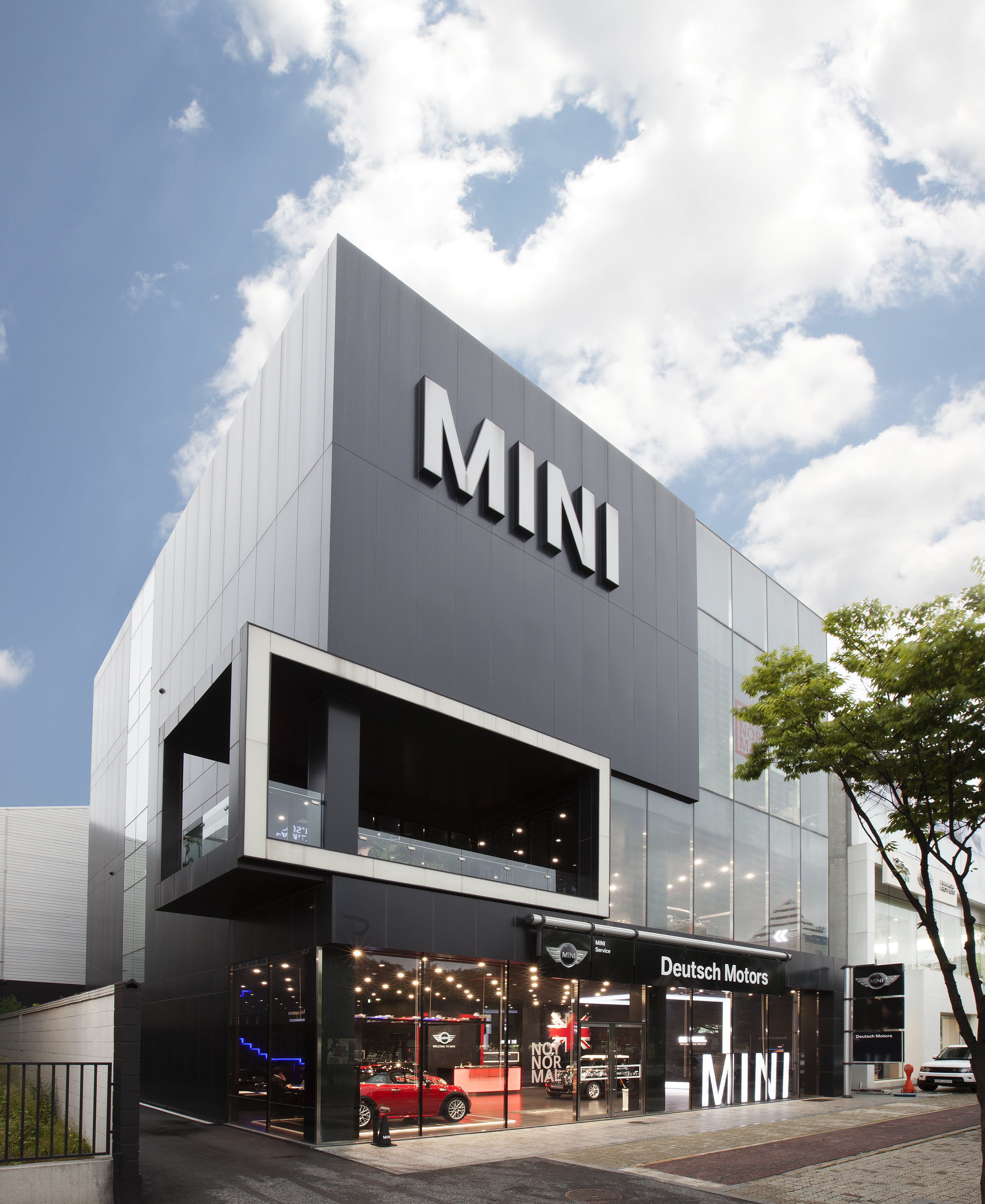 도이치모터스 MINI 대전서비스센터