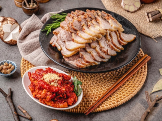 귀한족발화서점