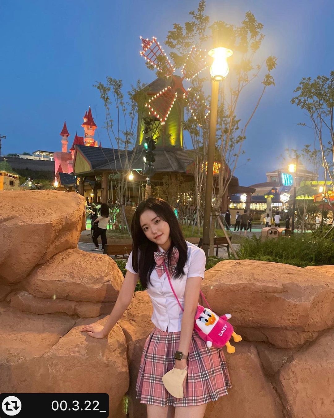 채나교복 로봇랜드점