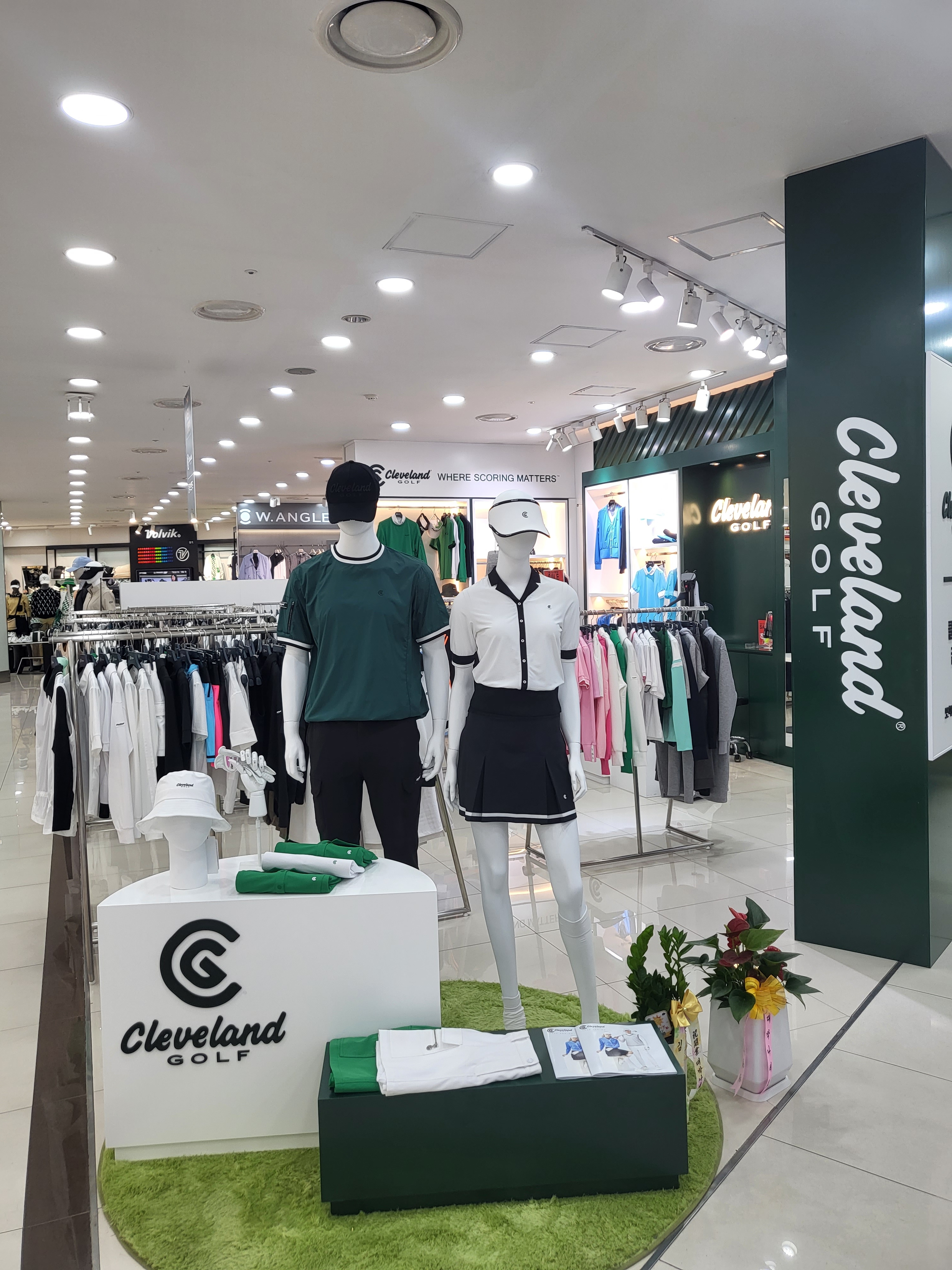 클리브랜드 애플아울렛점