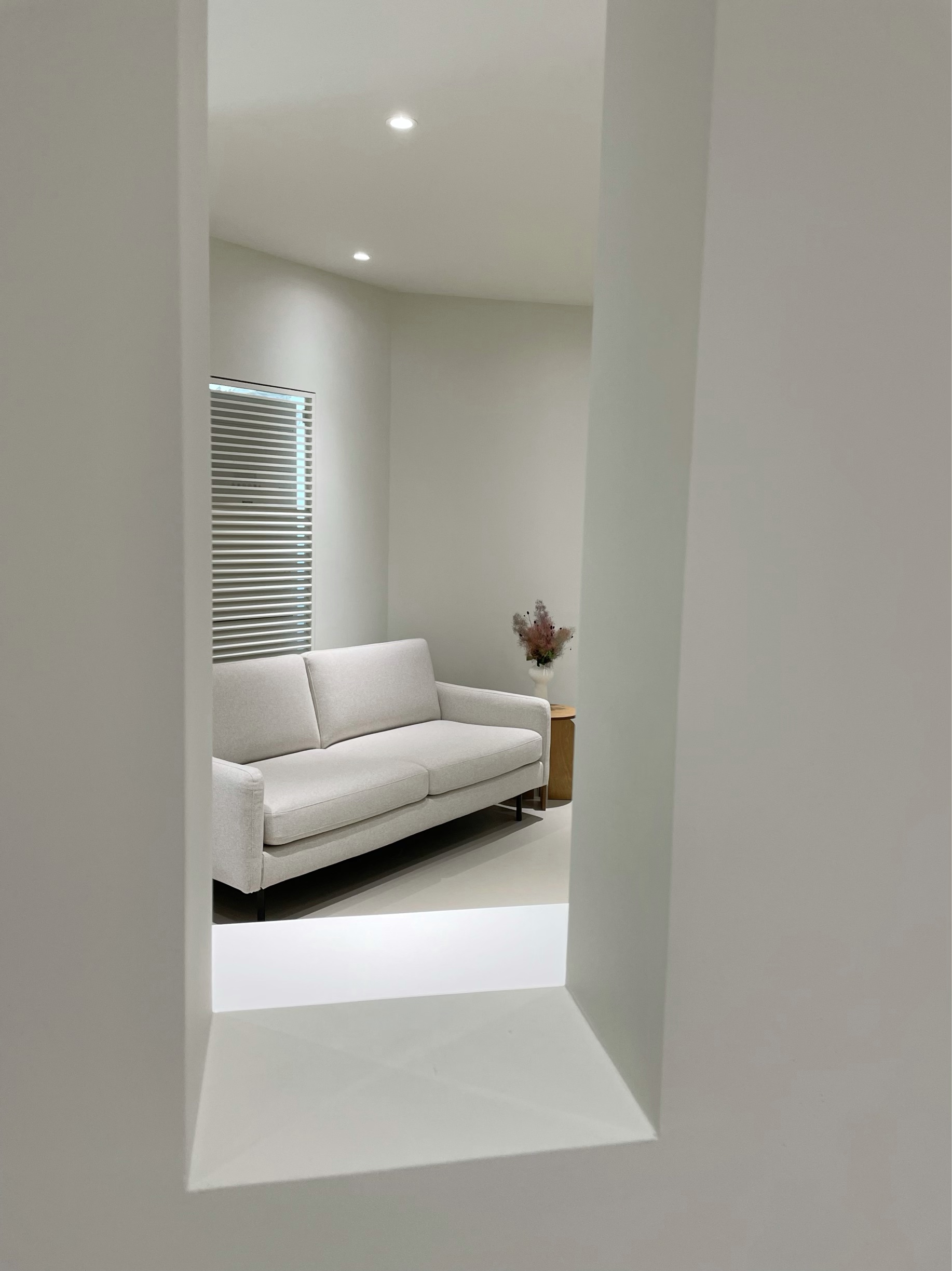 어썸 메이크업 대표 이미지