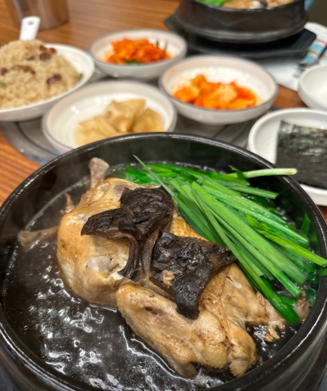 나능이능이버섯백숙 태안점