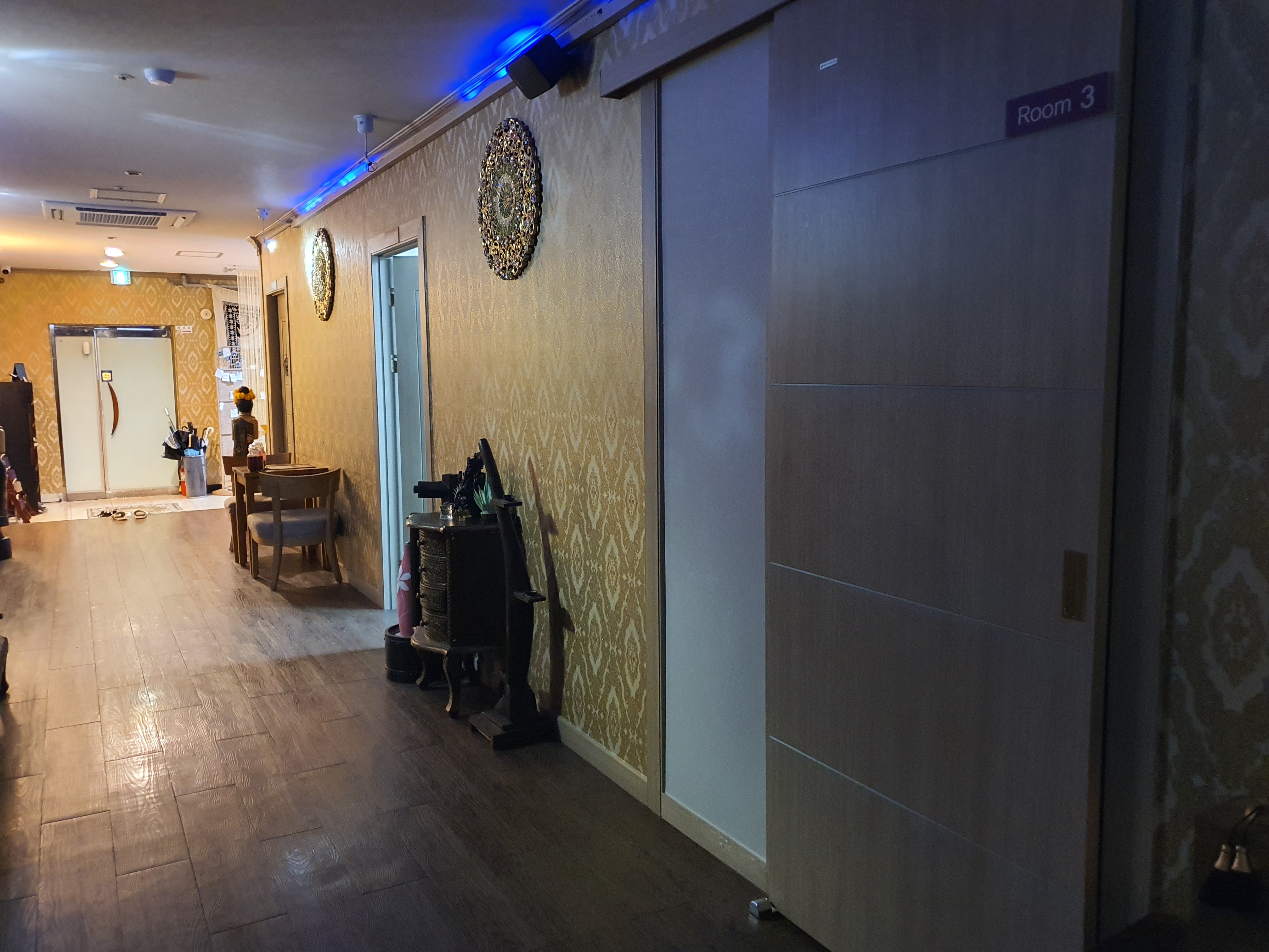 어썸타이 photo 3