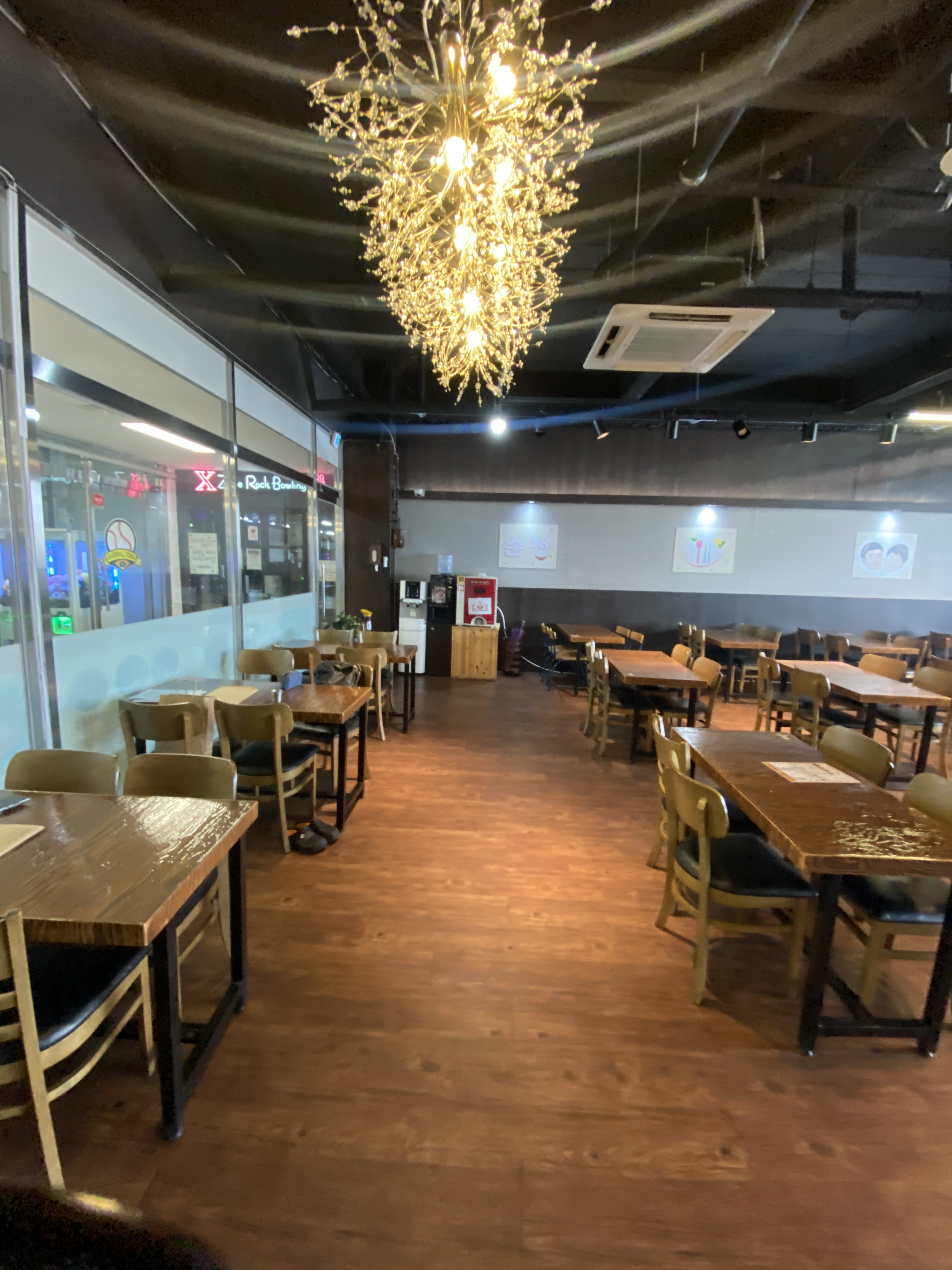 명인만두&만족오향족발 서산CGV점