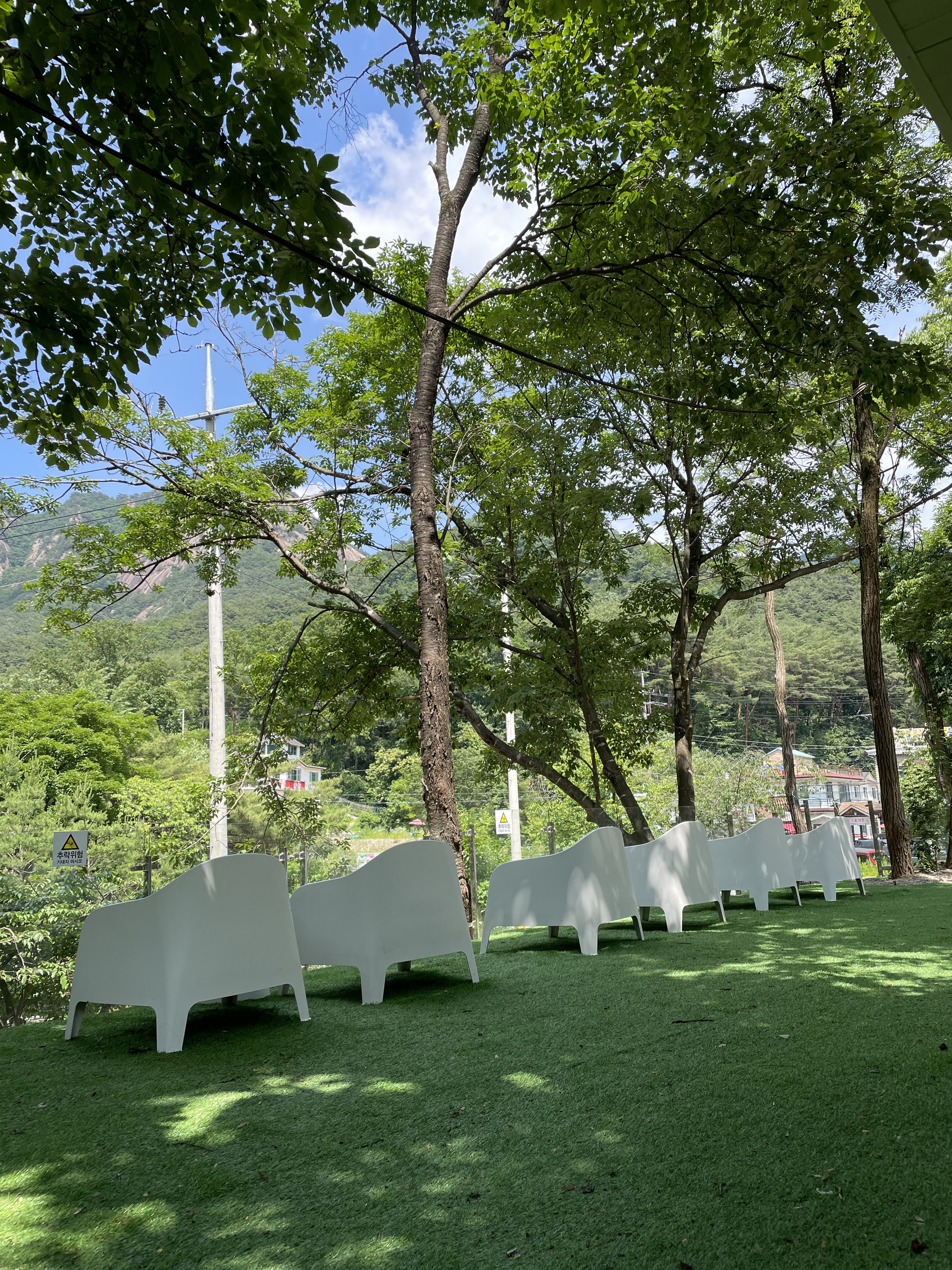 투썸플레이스 포천산정랜드점