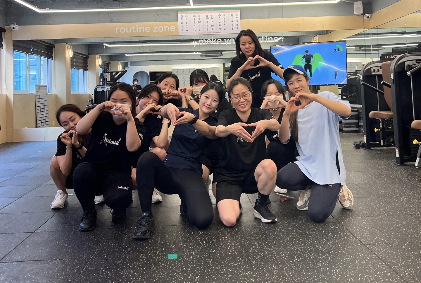 MVM 앤 루해빗 여성전용 피트니스 산성역점 내부 또는 관련 모습