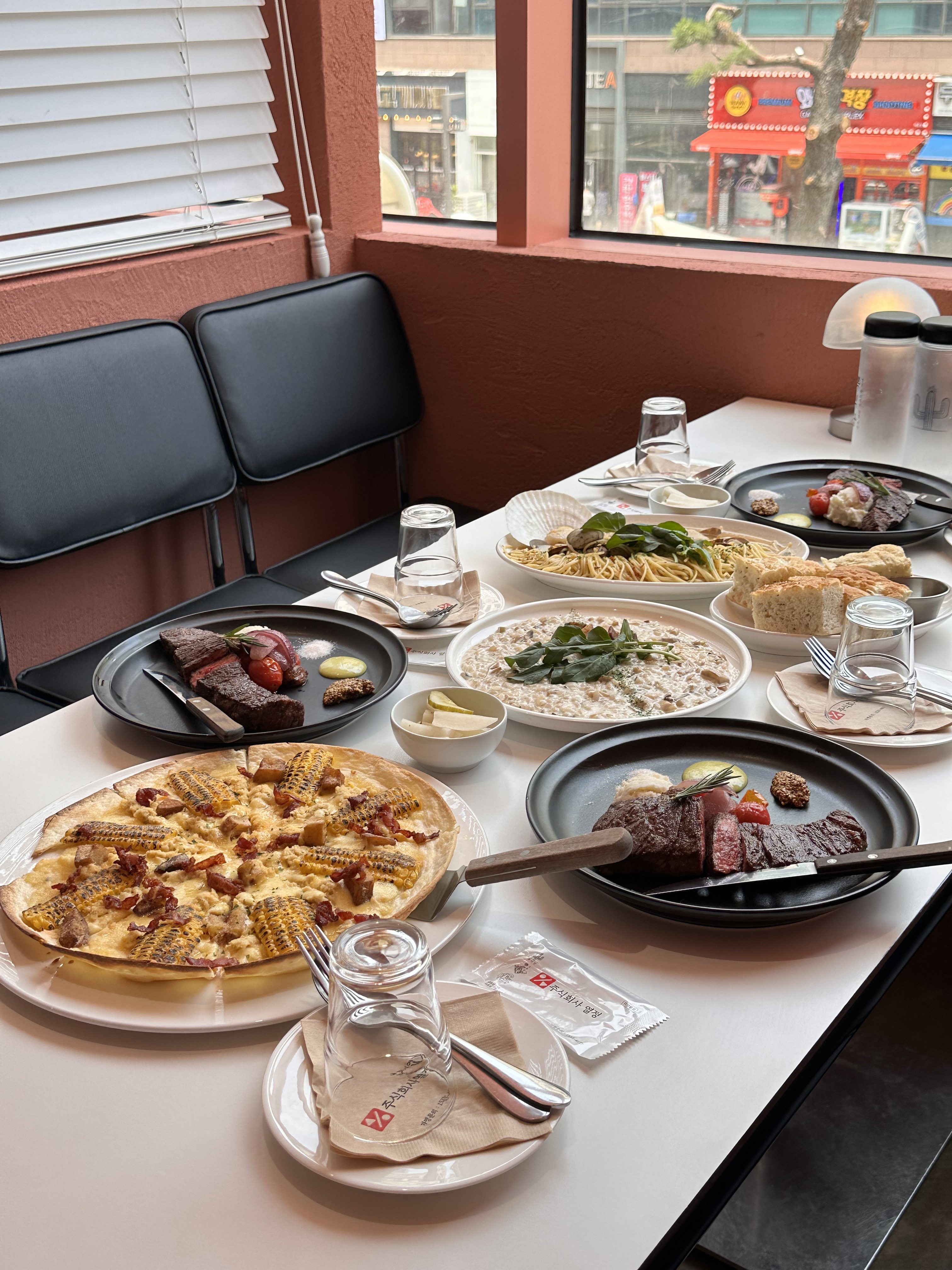 뽁식당 배곧점 3