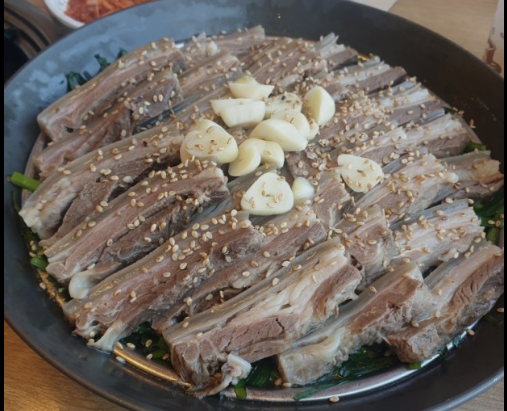 오송식당펜션 산삼비빔밥 오리백숙 오리구이 숙성삼겹살