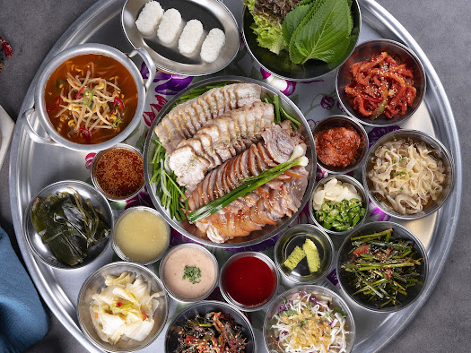 완미족발 충남계룡점