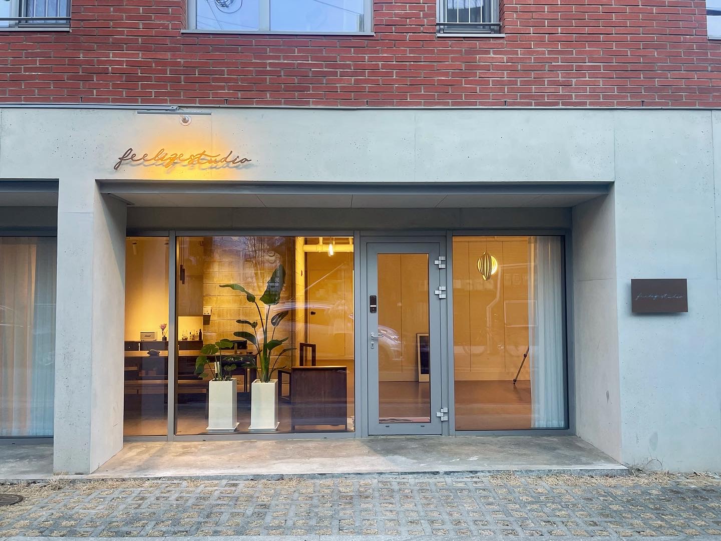 2번째 스튜디오 사진