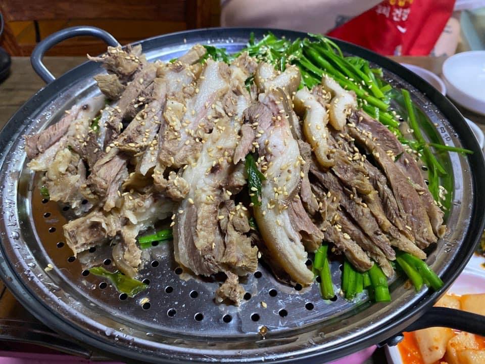 엄가네염소탕