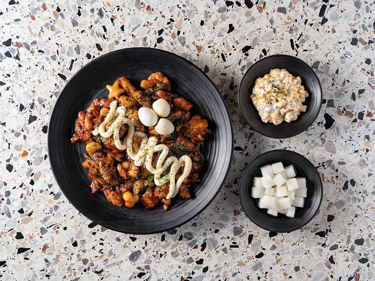 꼬꼬아찌숯불치킨 서귀점