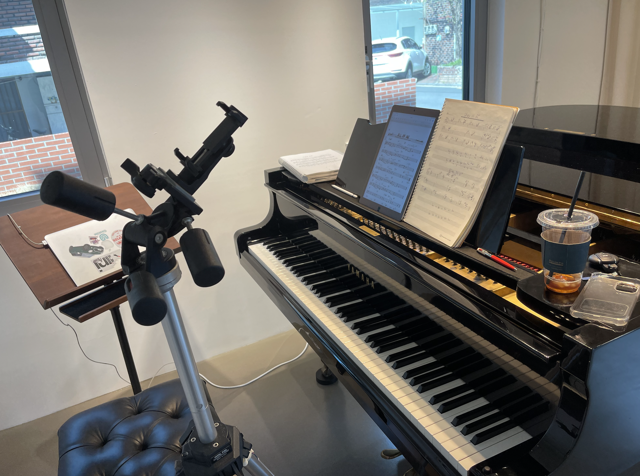 4번째 스튜디오 사진