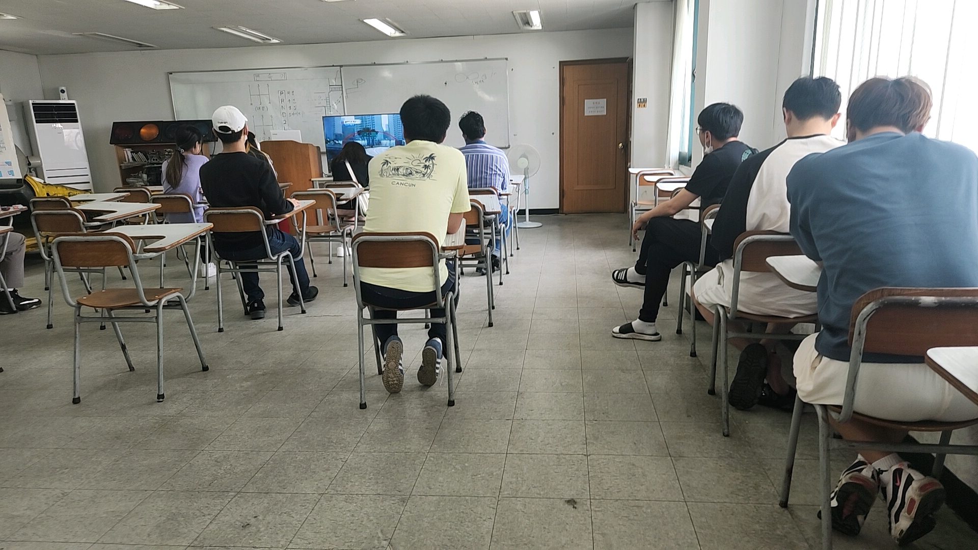 중앙자동차운전전문학원