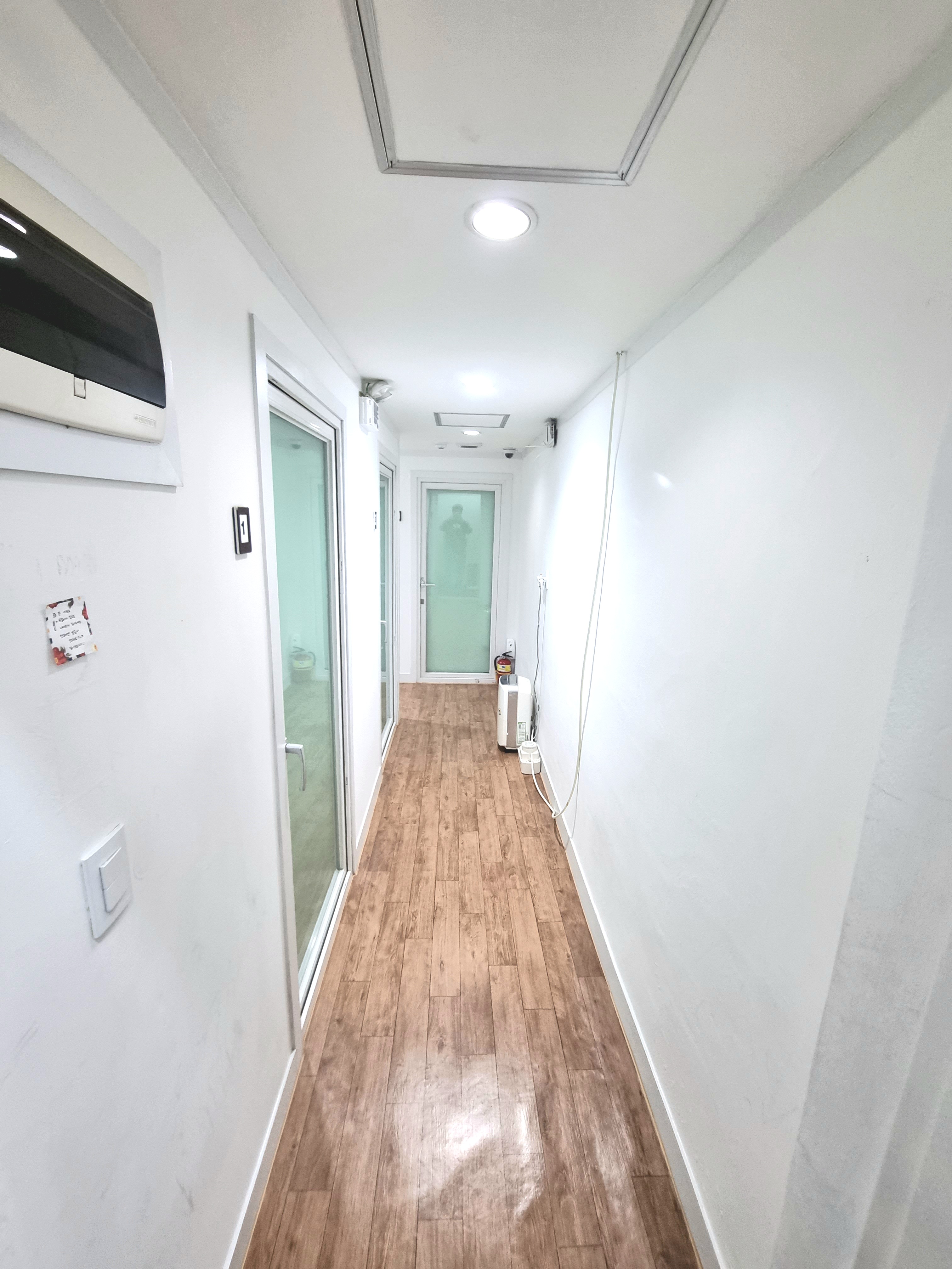 1번째 스튜디오 사진